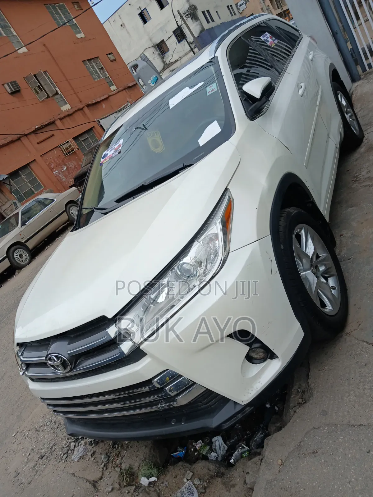 Toyota Highlander XLE V6 4x4 (3.5L 6cyl 6A) 2016 White
