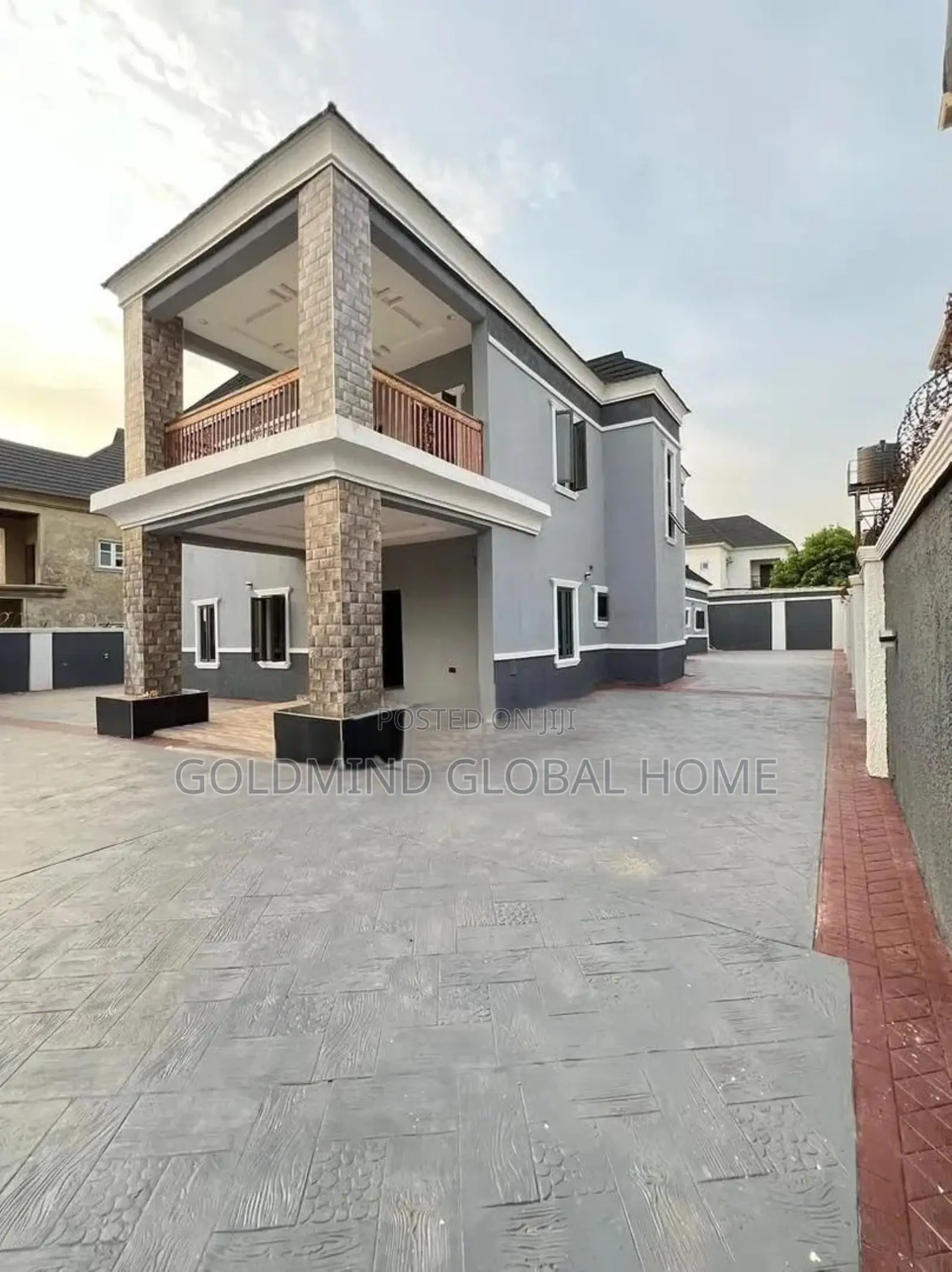 4bdrm Duplex in Apo District. Abuja for sale