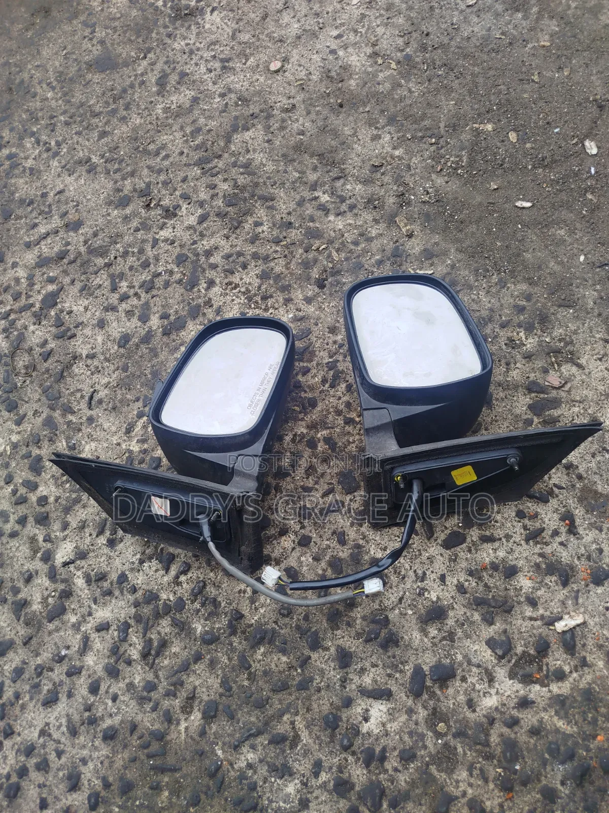 Toyota Sienna 2004-2009 Side Mirrors.
