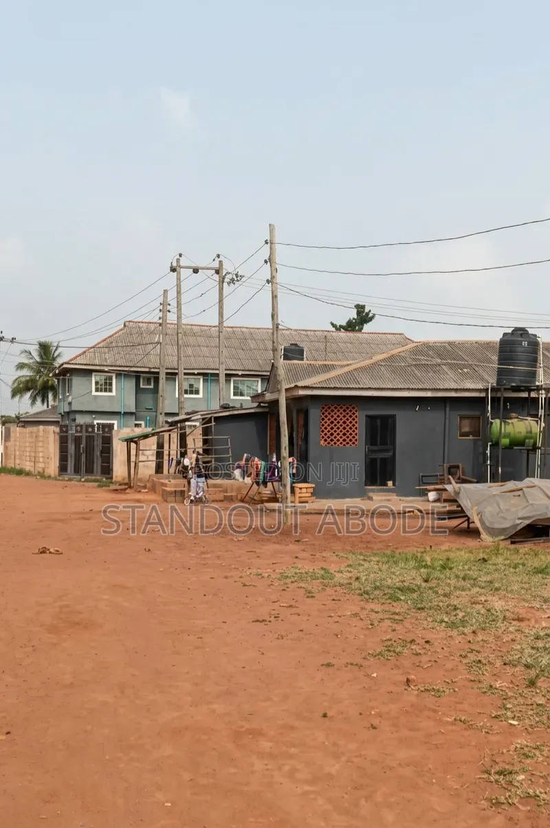 5bdrm Bungalow in Serene Location, Ita Oluwo for sale
