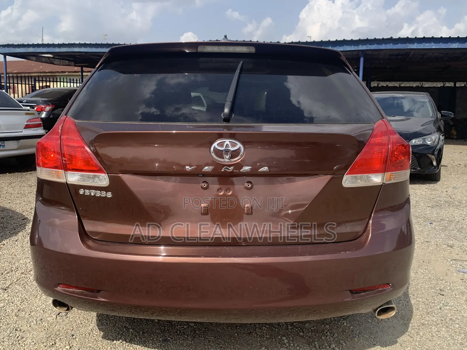 Toyota Venza XLE 2012 Brown