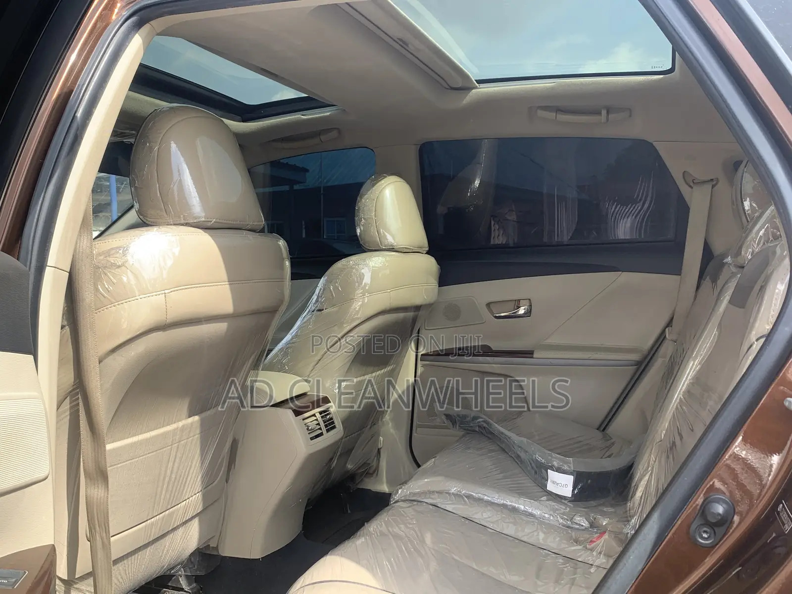 Toyota Venza XLE 2012 Brown