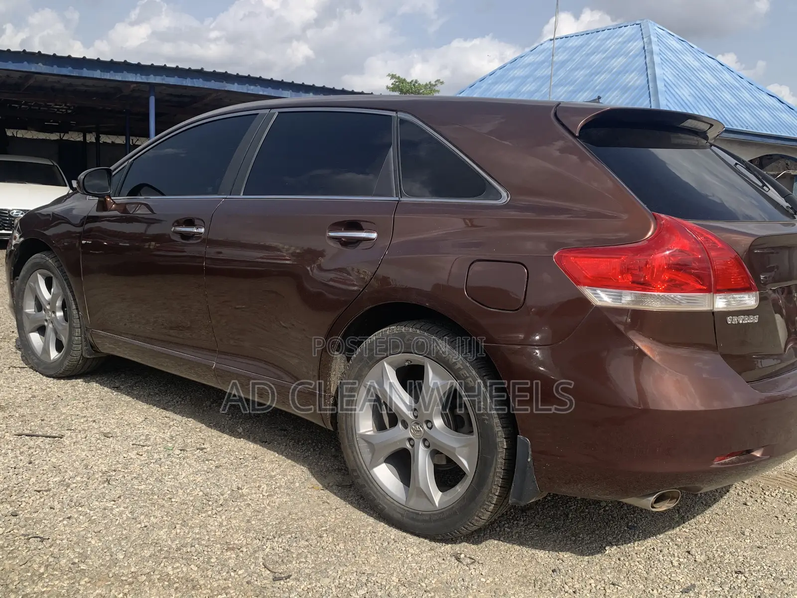 Toyota Venza XLE 2012 Brown