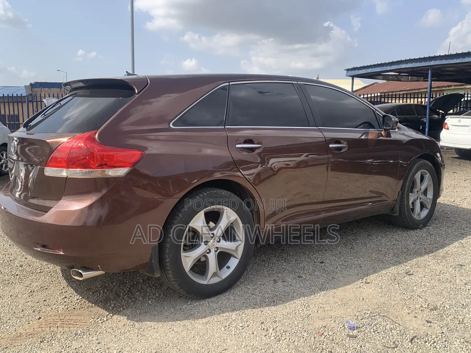 Toyota Venza XLE 2012 Brown