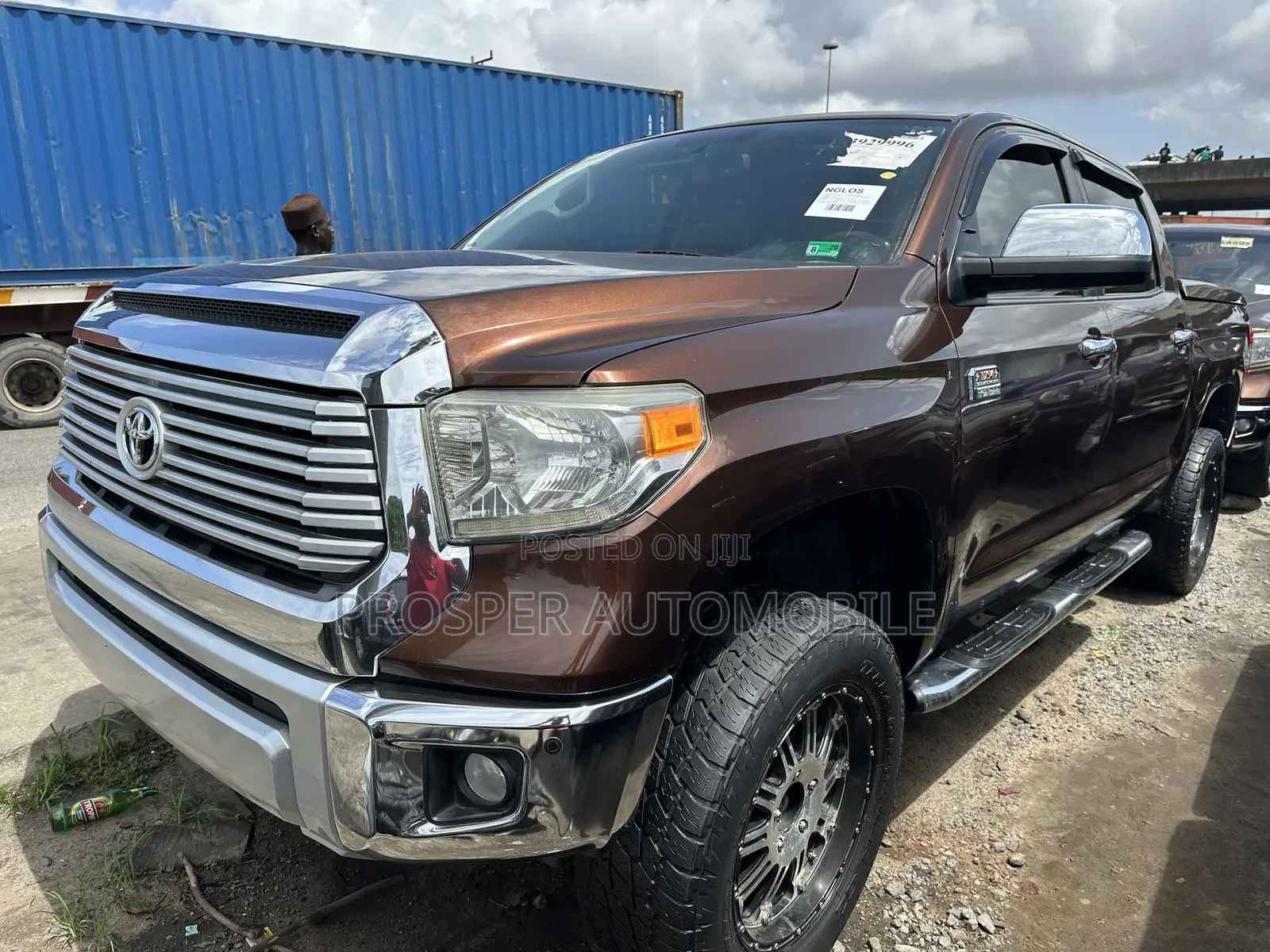 Toyota Tundra 2018 Brown