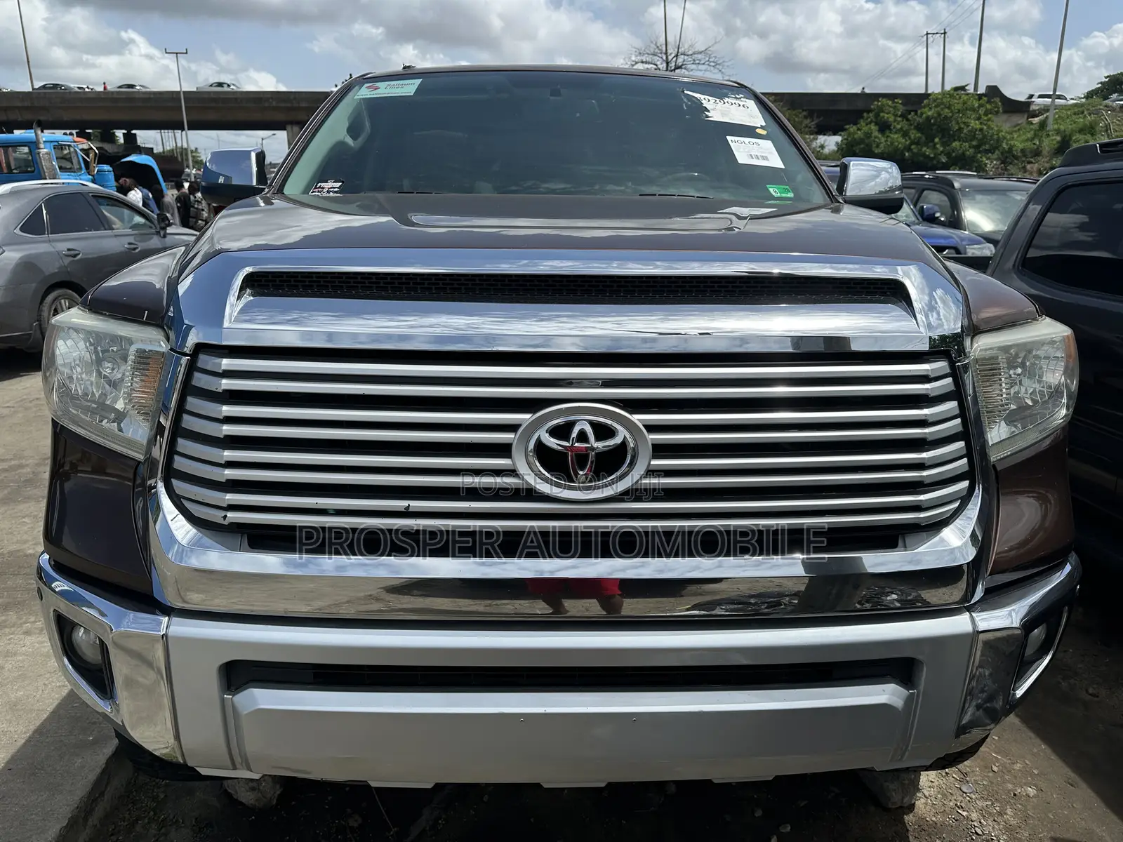 Toyota Tundra 2018 Brown