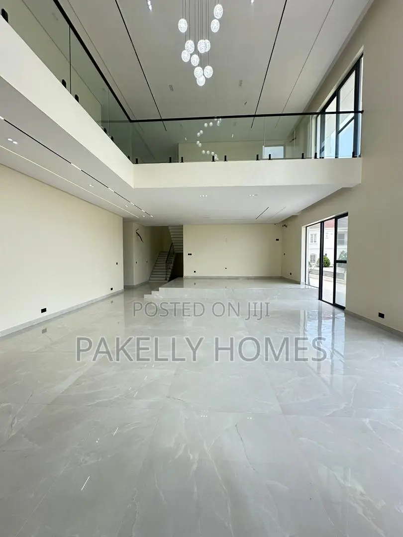 Magnificent Exclusive Luxurious 5 Bedroom Detached Duplex