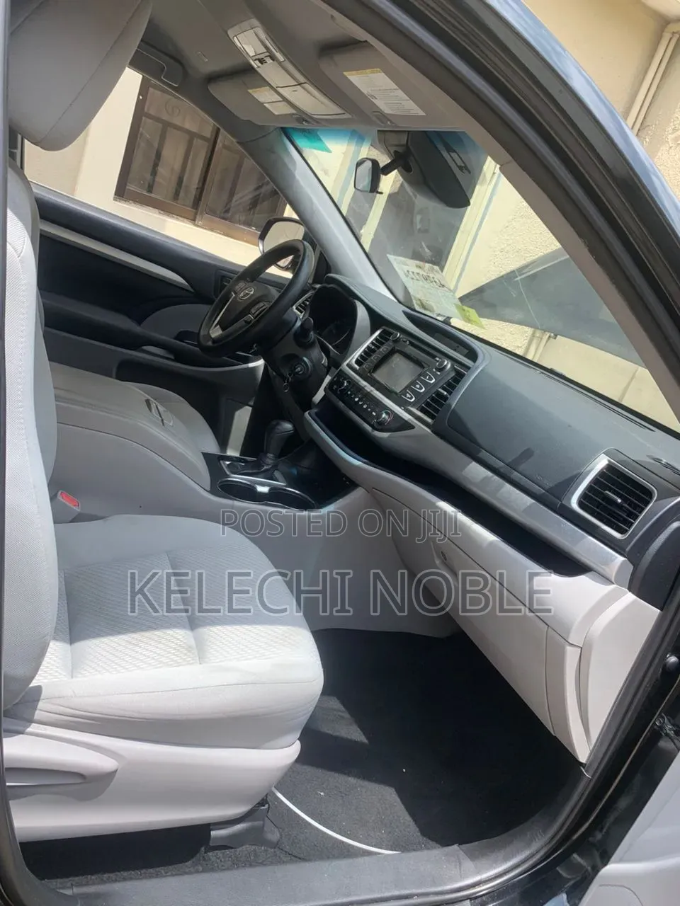 Toyota Highlander LE Plus 2019 Black