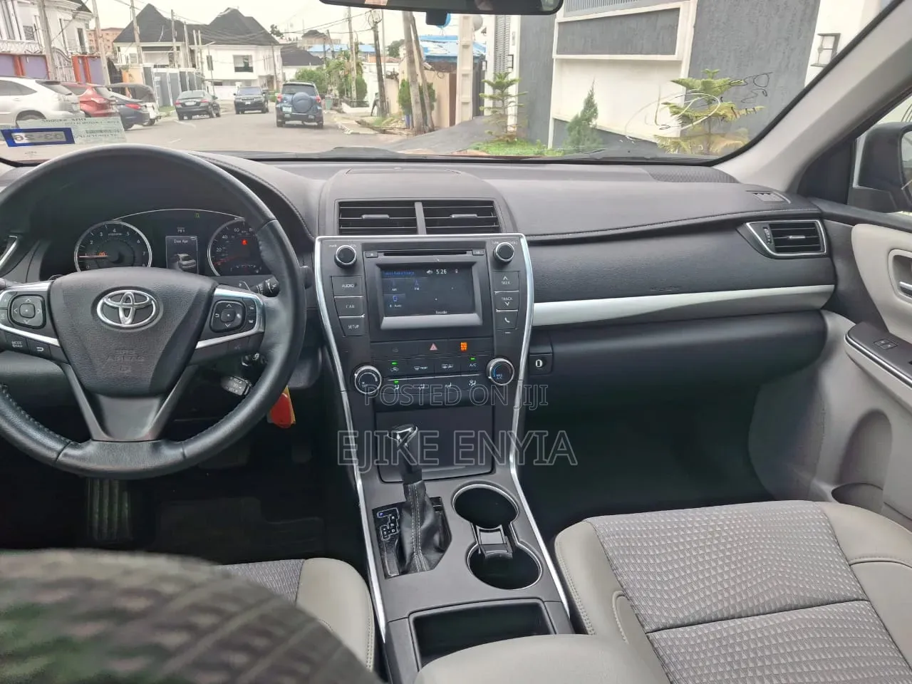 Toyota Camry SE 4dr Sedan (2.5L 4cyl 6A) 2015 Red