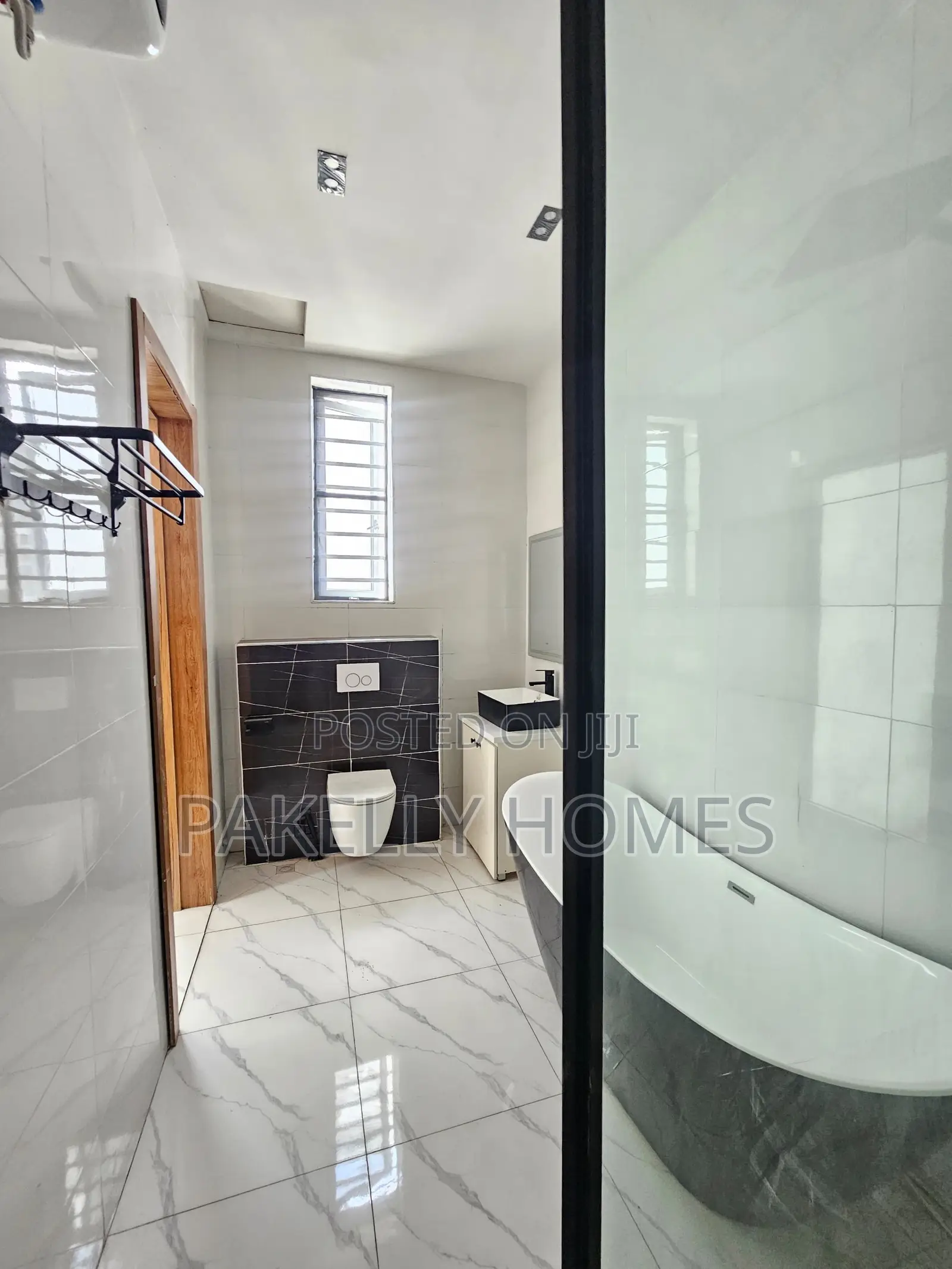 Spacious Exquisite Luxury 4 5 Bedroom Detached Duplex