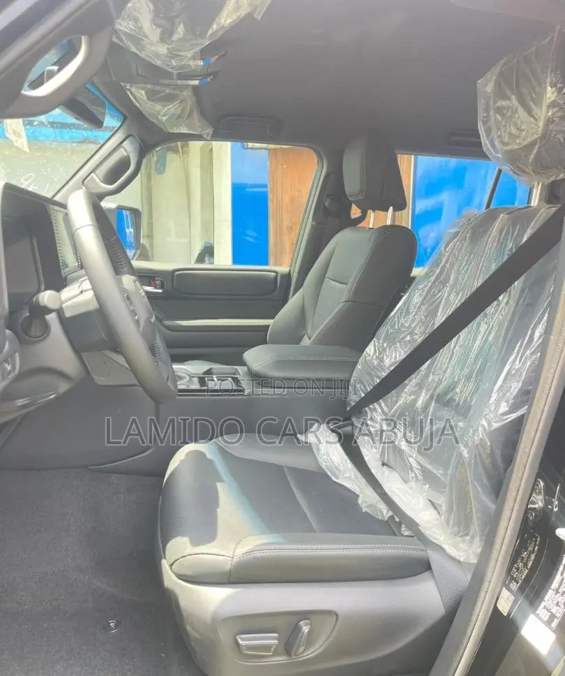 New Toyota Land Cruiser Prado 2.4 Petrol 2025 Black