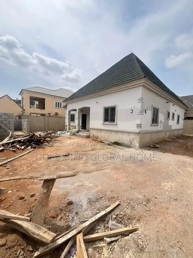 3bdrm Bungalow in Apo District. Abuja for sale