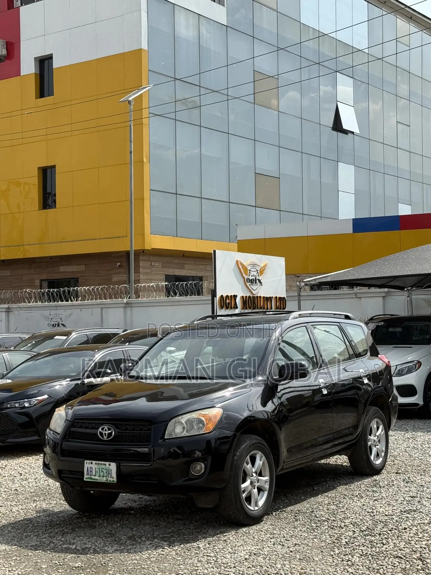 Toyota RAV4 2010 Black