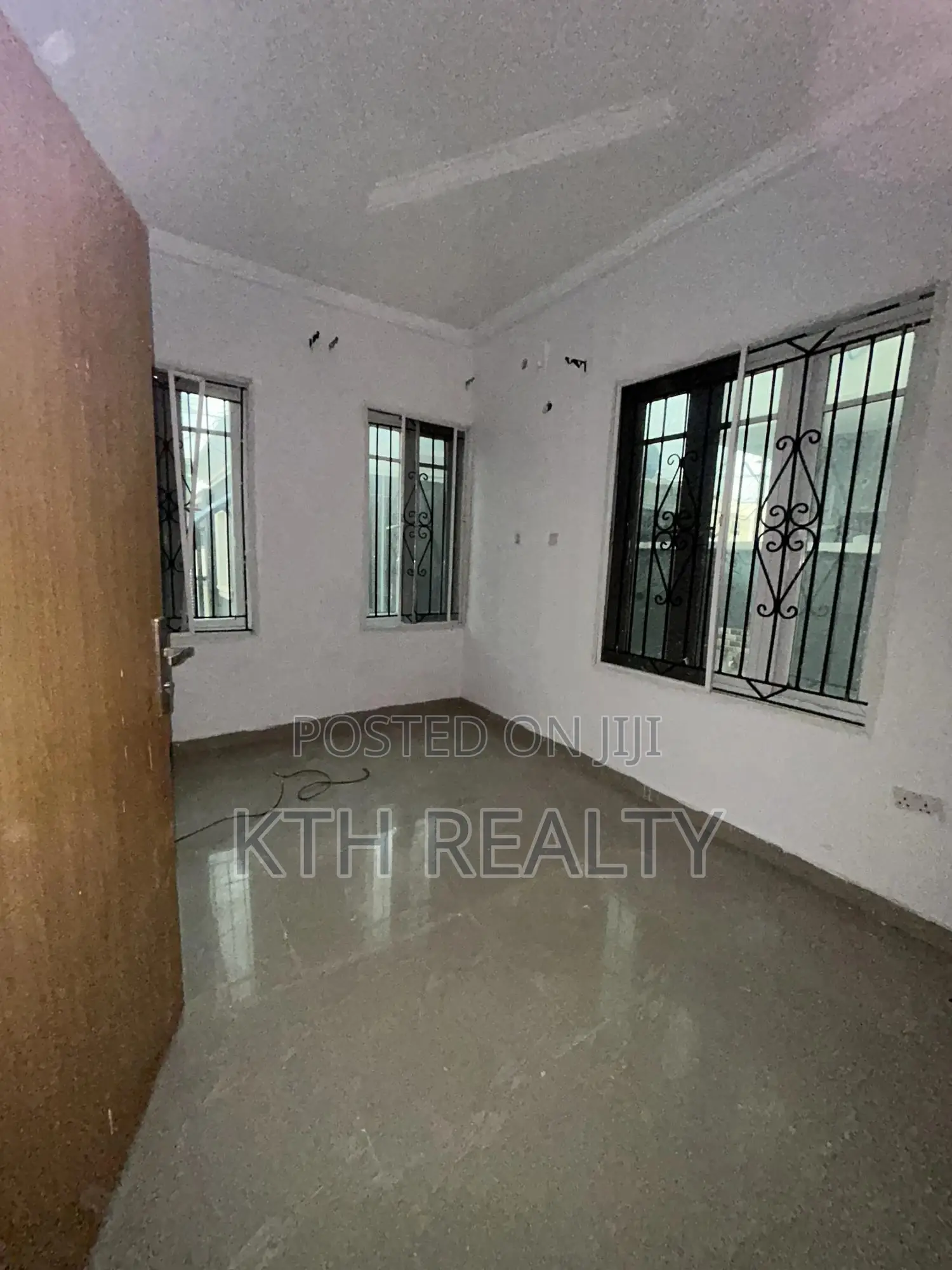 2bdrm Apartment in Ikota Gra for rent