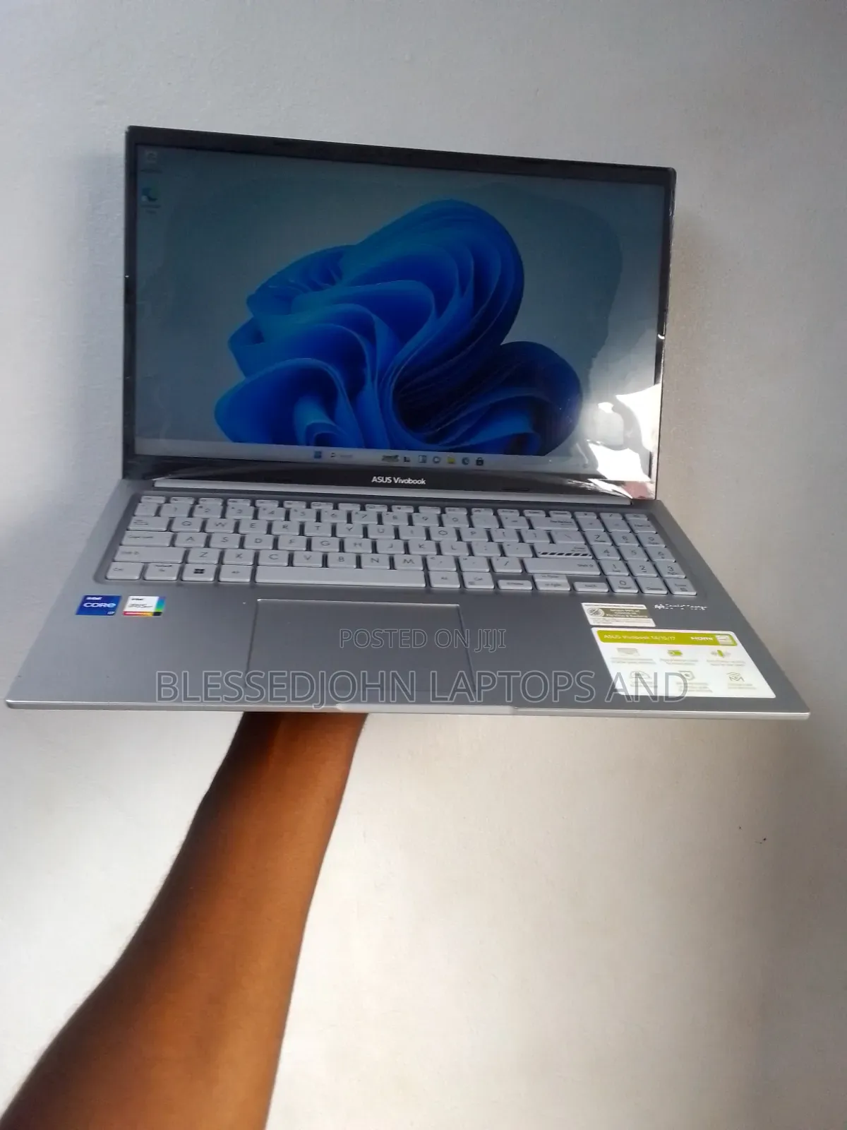 Laptop Asus 8GB Intel Core i7 SSD 256GB