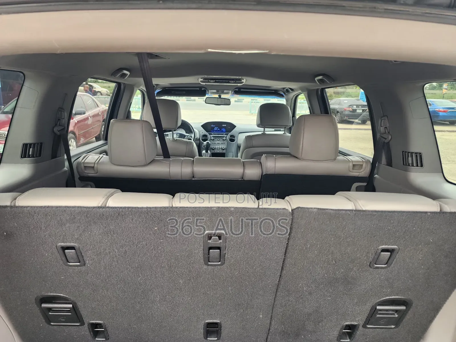 Honda Pilot Touring w/RES/Navi 4WD (3.5L 6cyl 5A) 2012 Black