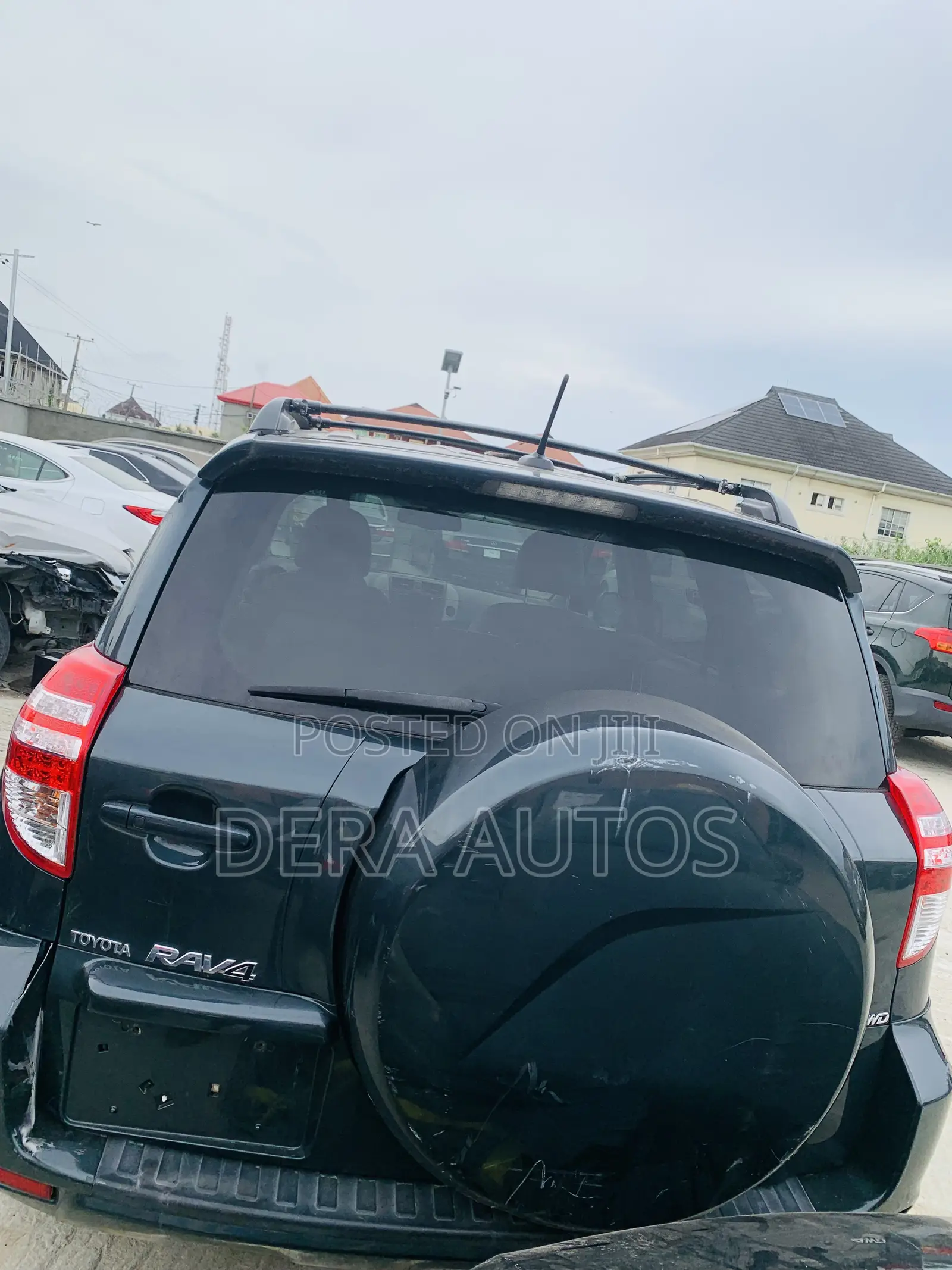 Toyota RAV4 2010 Green