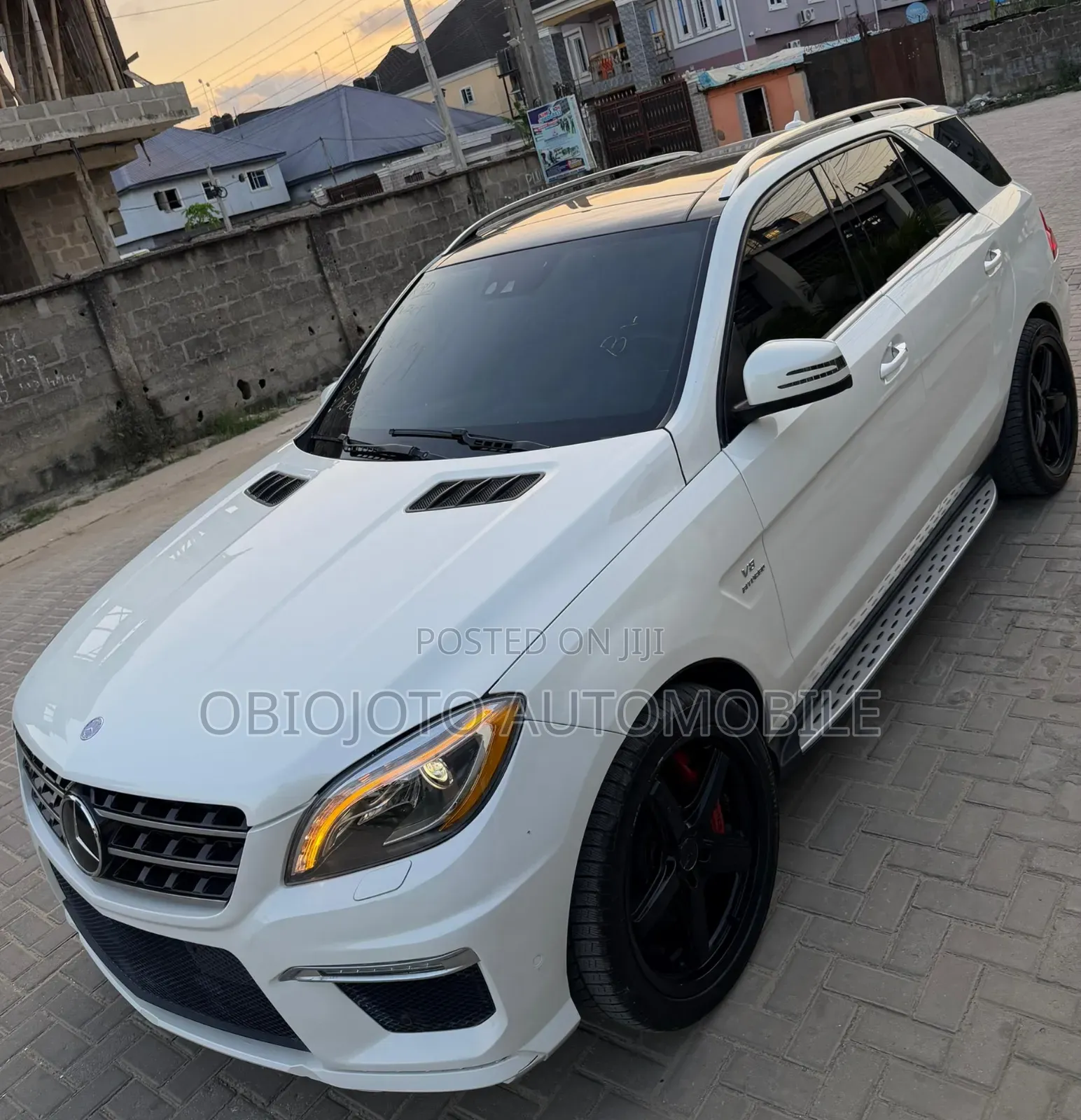 Mercedes-Benz C63 2013 White