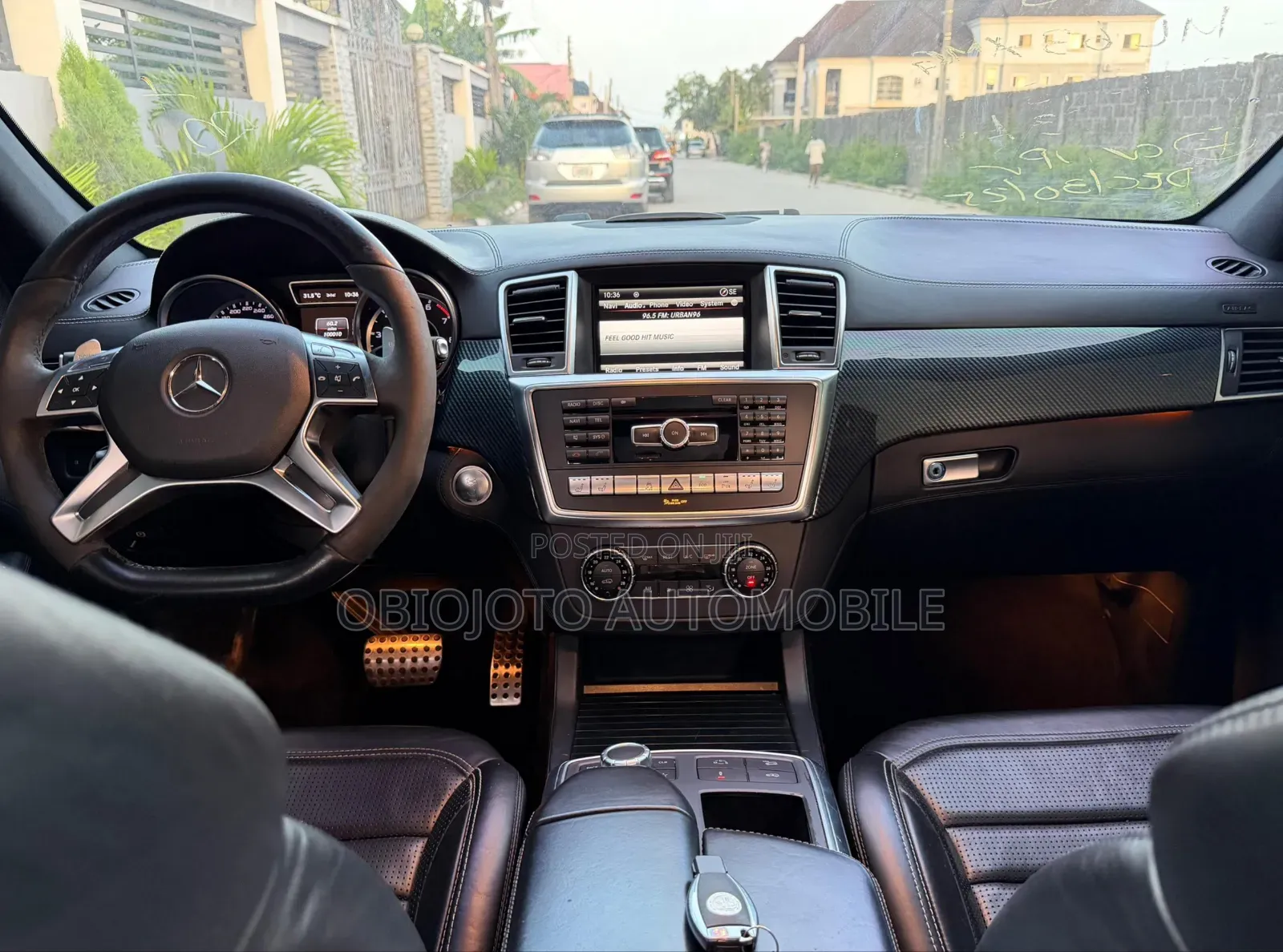 Mercedes-Benz C63 2013 White