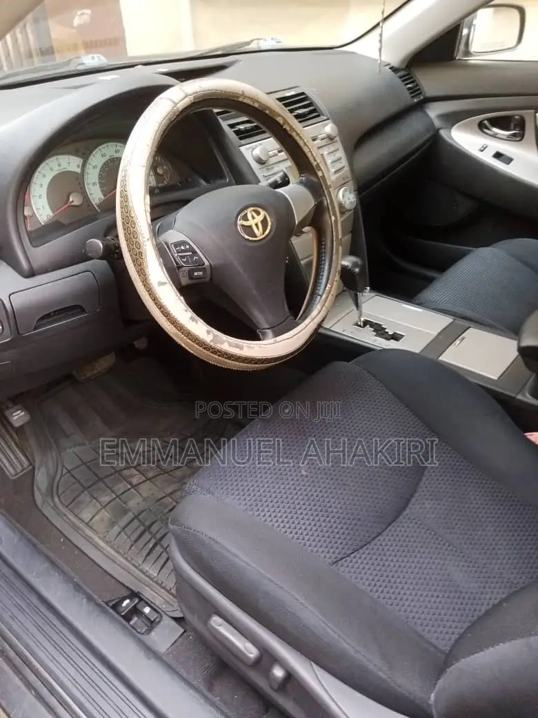 Toyota Camry 2009 Gray