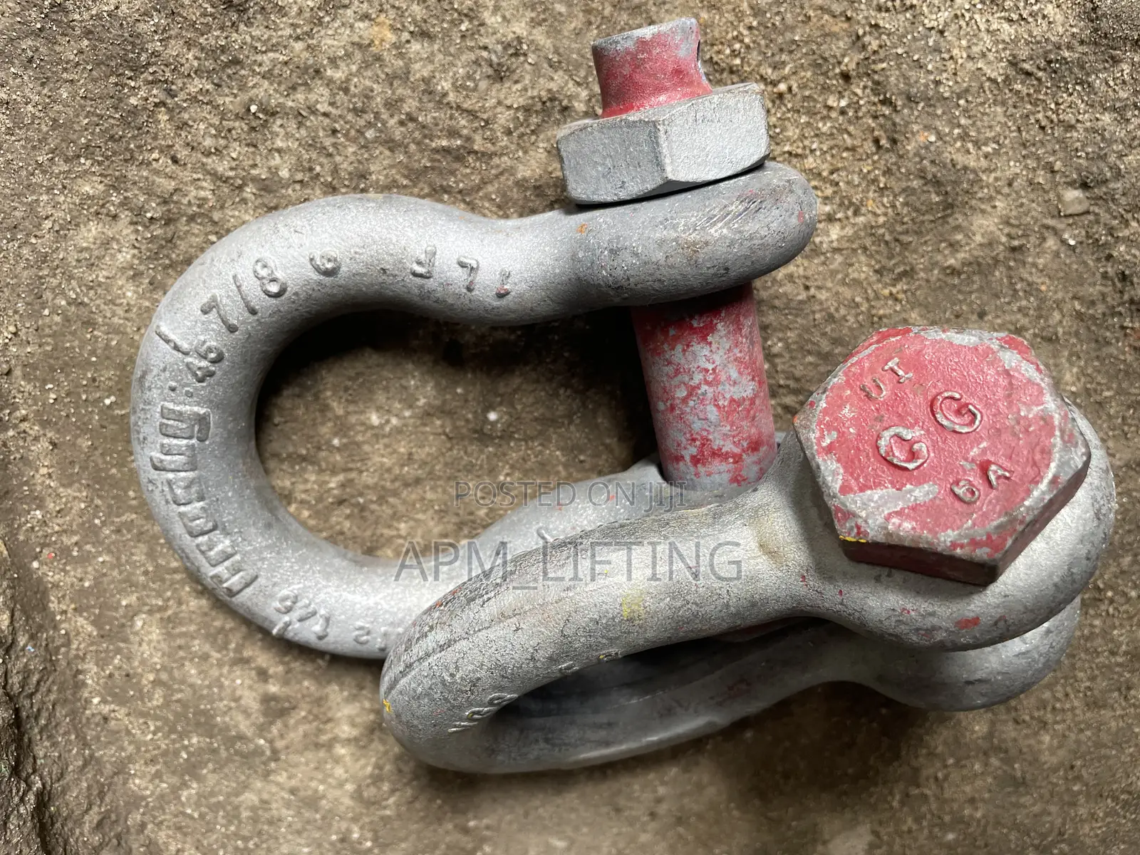 6.5ton Crosby Shackles C/W Bolt Nuts
