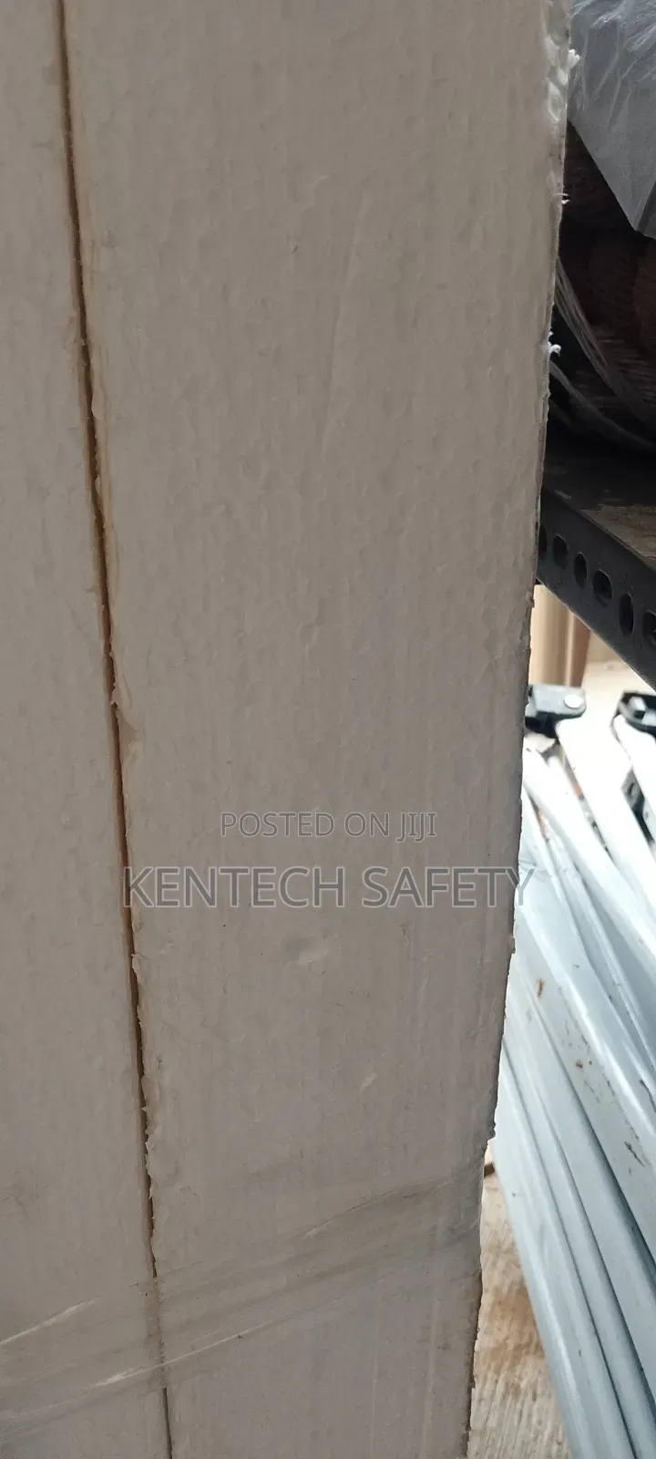 100mm 4inchs Polystyrene 2.3ft (66mm )X 3.11ft (120mm )