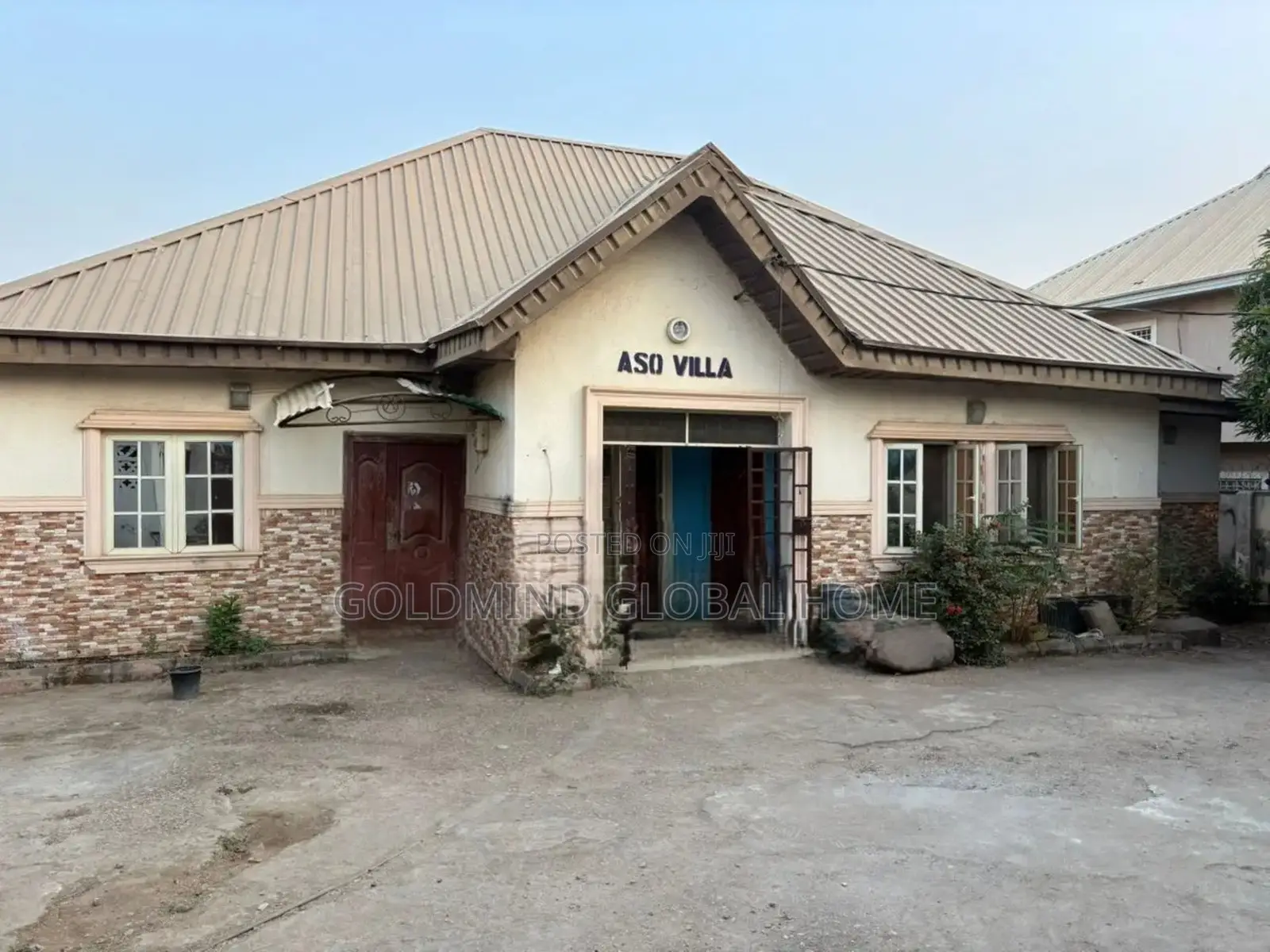 3bdrm Bungalow in Lugbe District., FHA for sale
