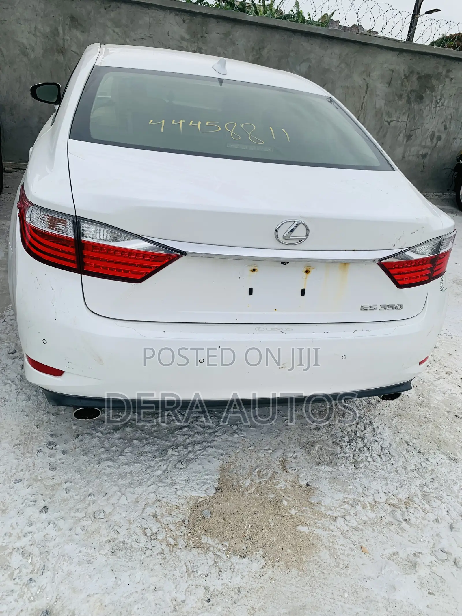 Lexus ES 2015 White