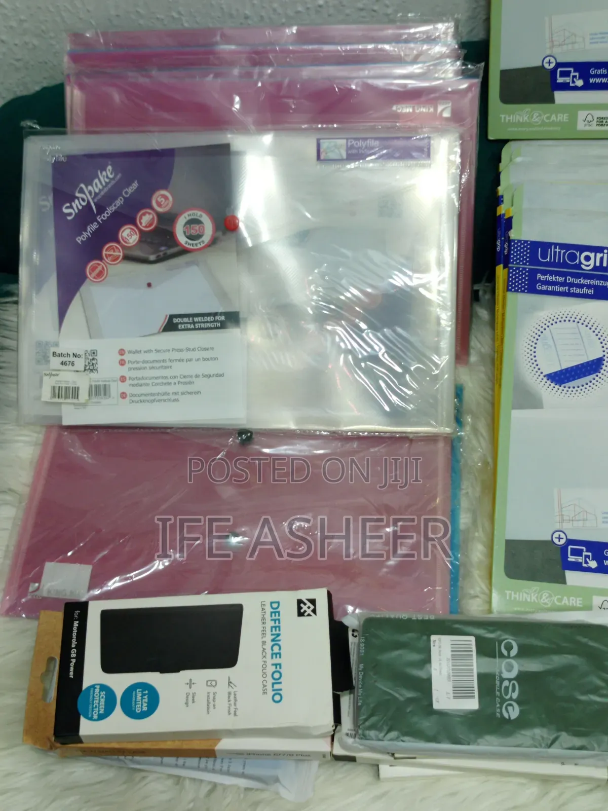 Bulk Sale:Mouses, Card Reader, 4 Port Usb Hub, Folders, iPad Pouches,