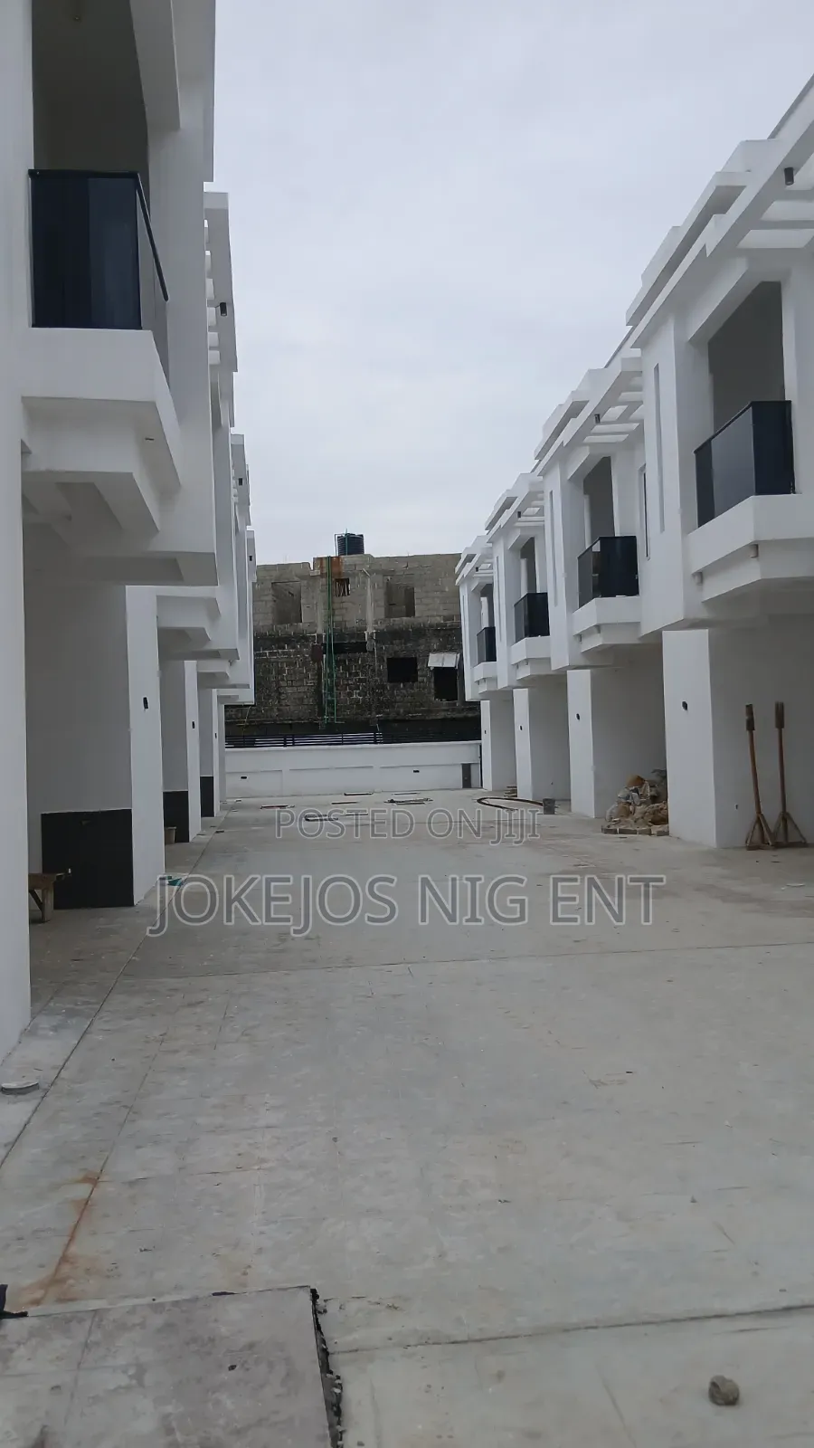 4bdrm Townhouse/Terrace in Green Land Estate for sale