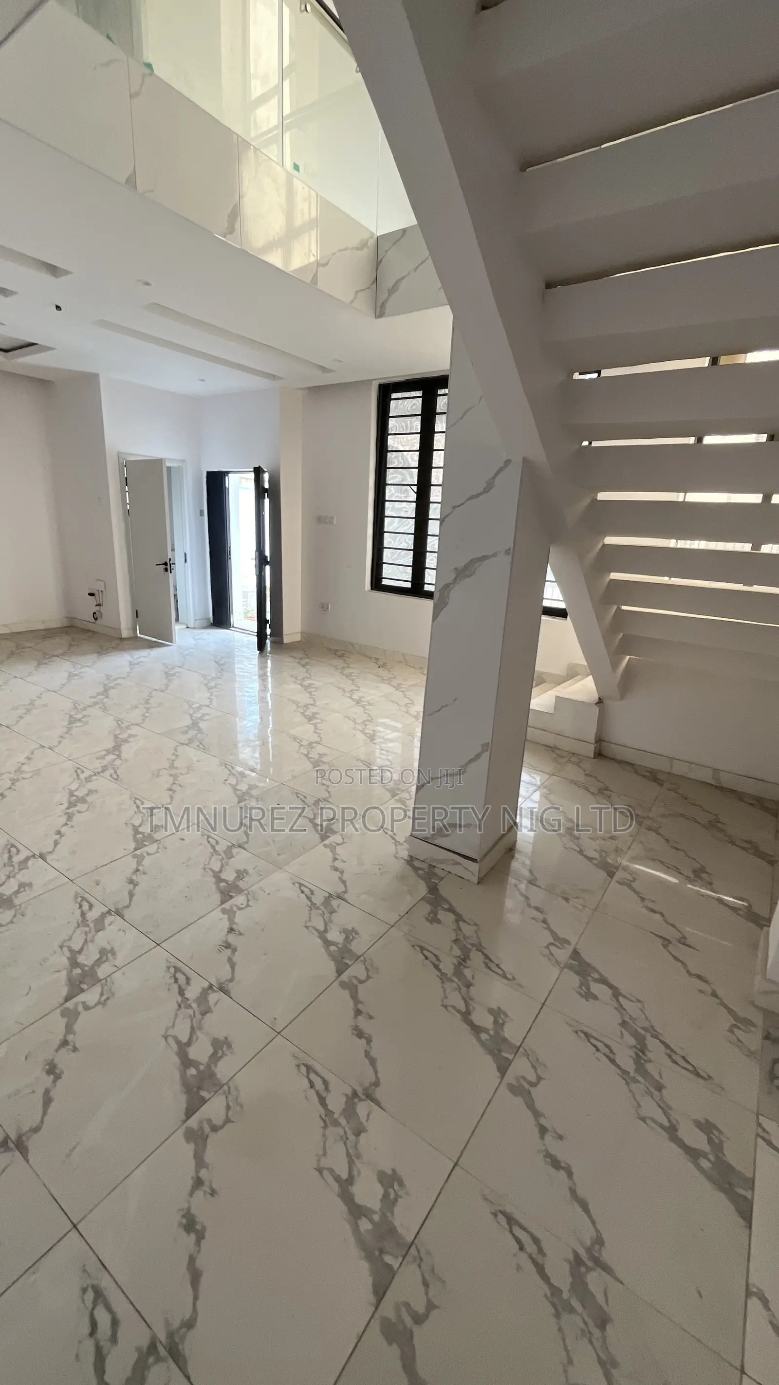 4bdrm Duplex in Ologolo for sale