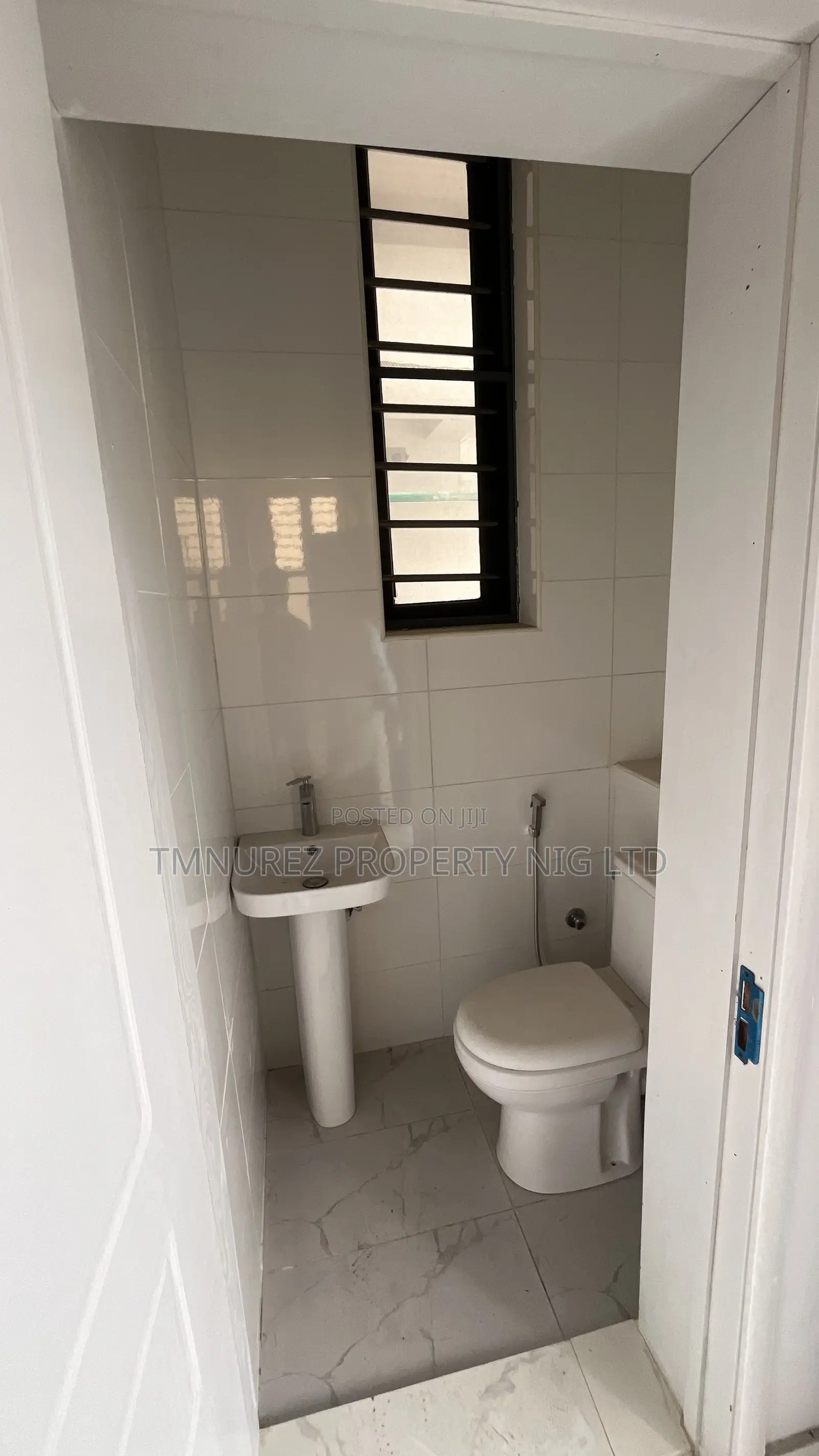 4bdrm Duplex in Ologolo for rent