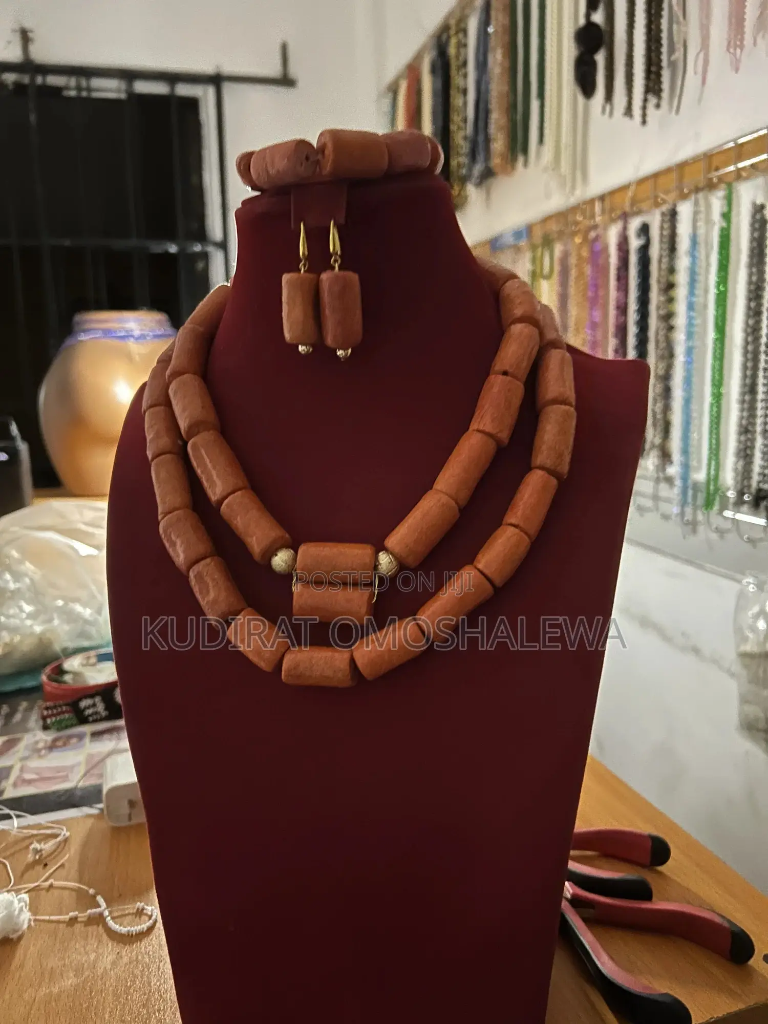 Female Necklace Stick Coral