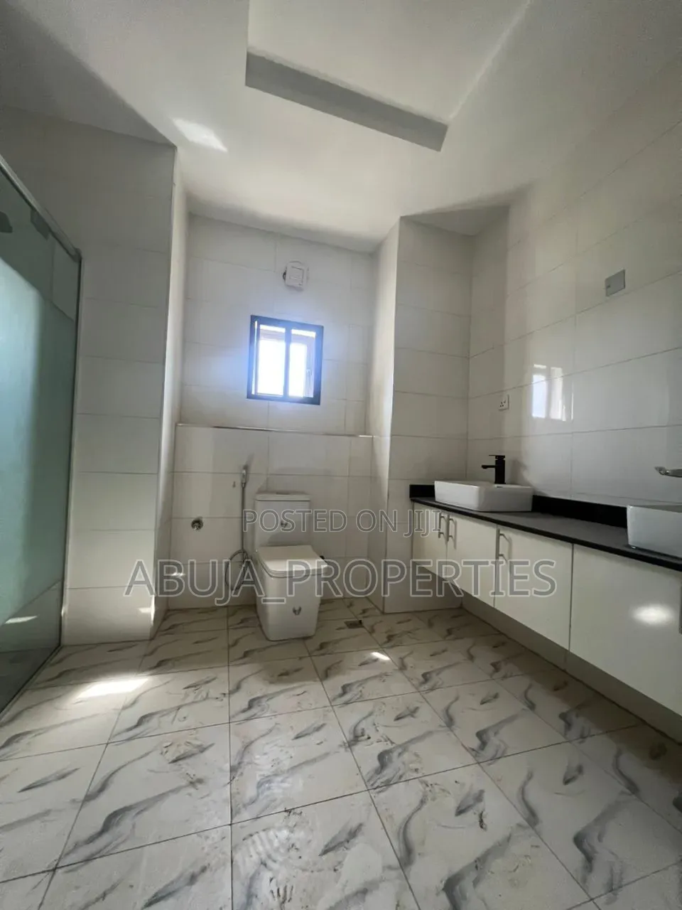 4bdrm Duplex in Jahi for sale