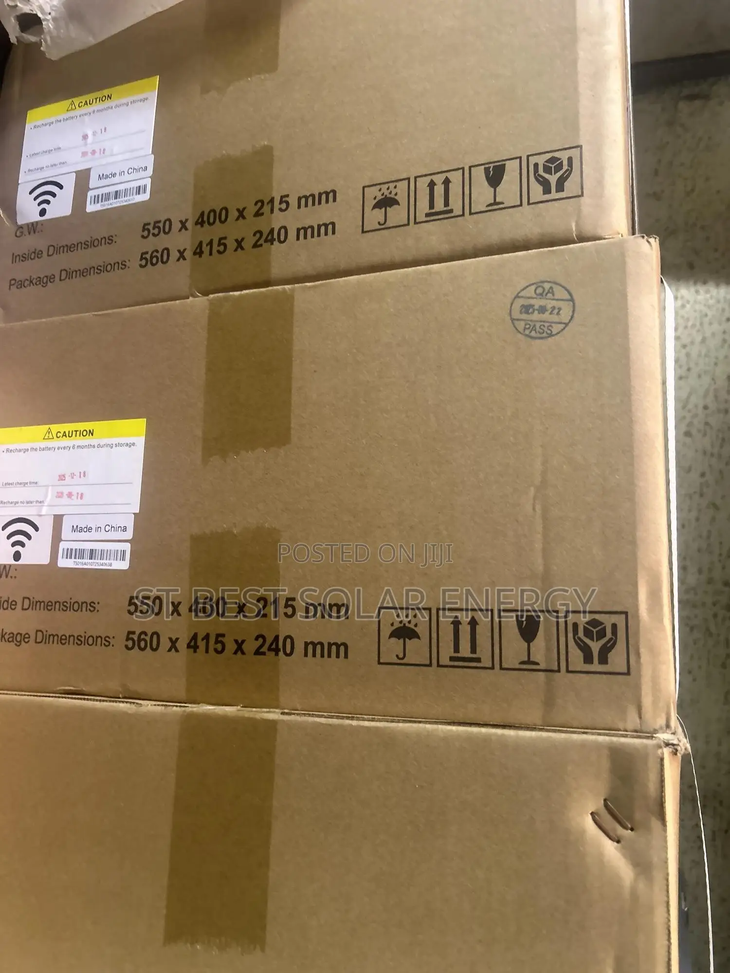 2.56kwh/24v Lvtopsun Lithium Ion Battery