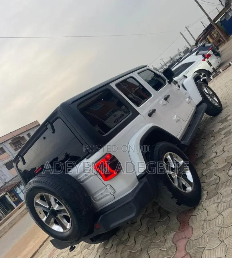 Jeep Wrangler 2019 White