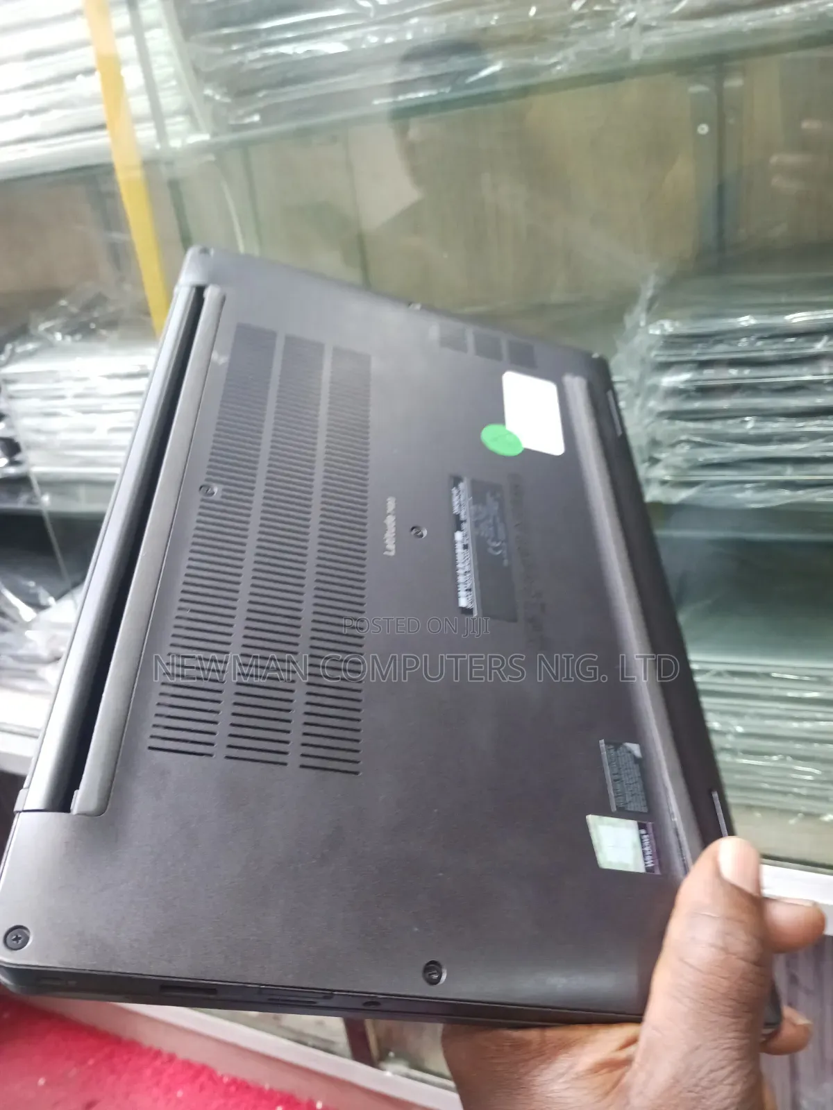 Laptop Dell Latitude 7400 8GB Intel Core i7 SSD 256GB