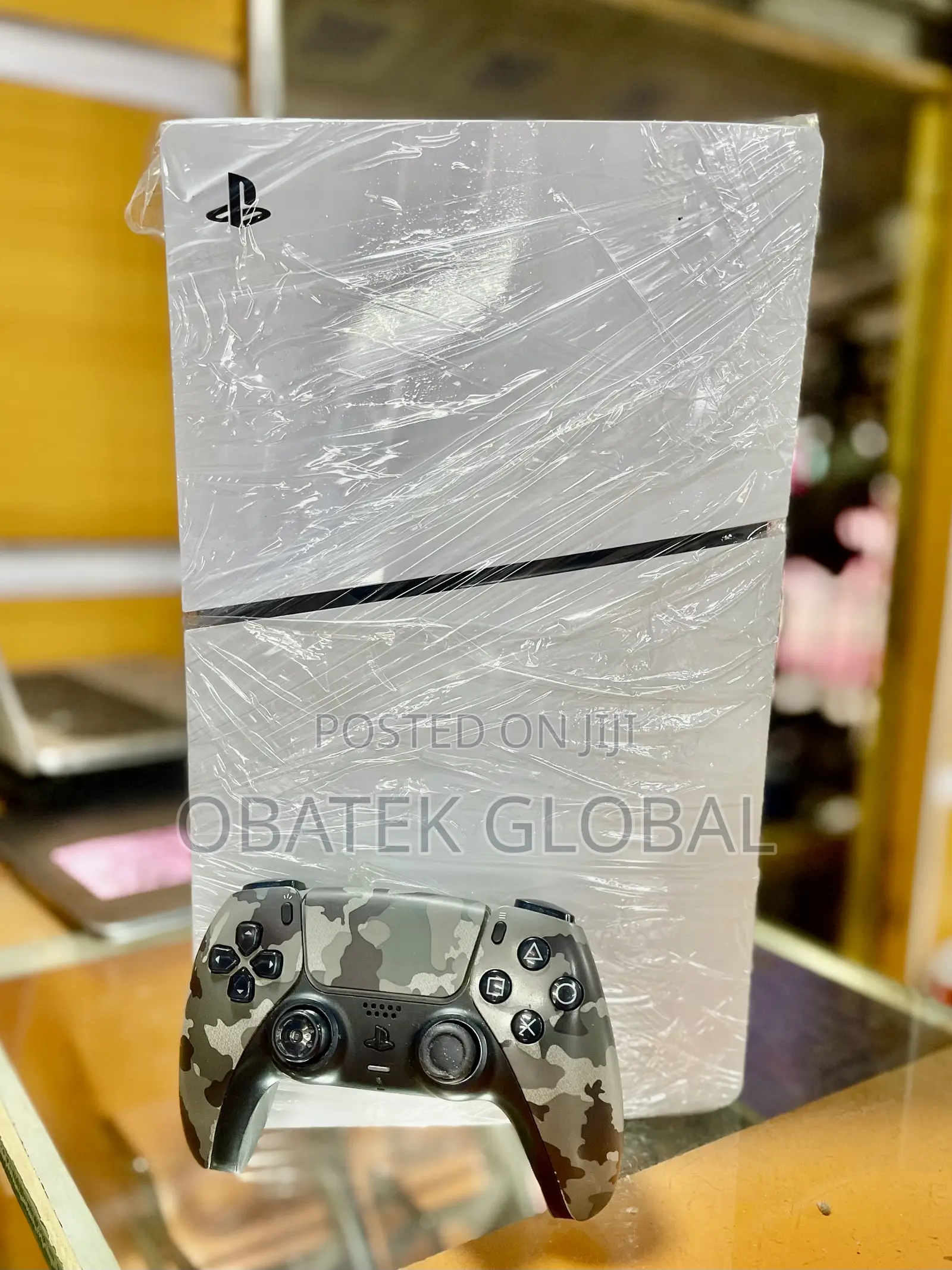 Playstation 5(Slim) With a Pad.