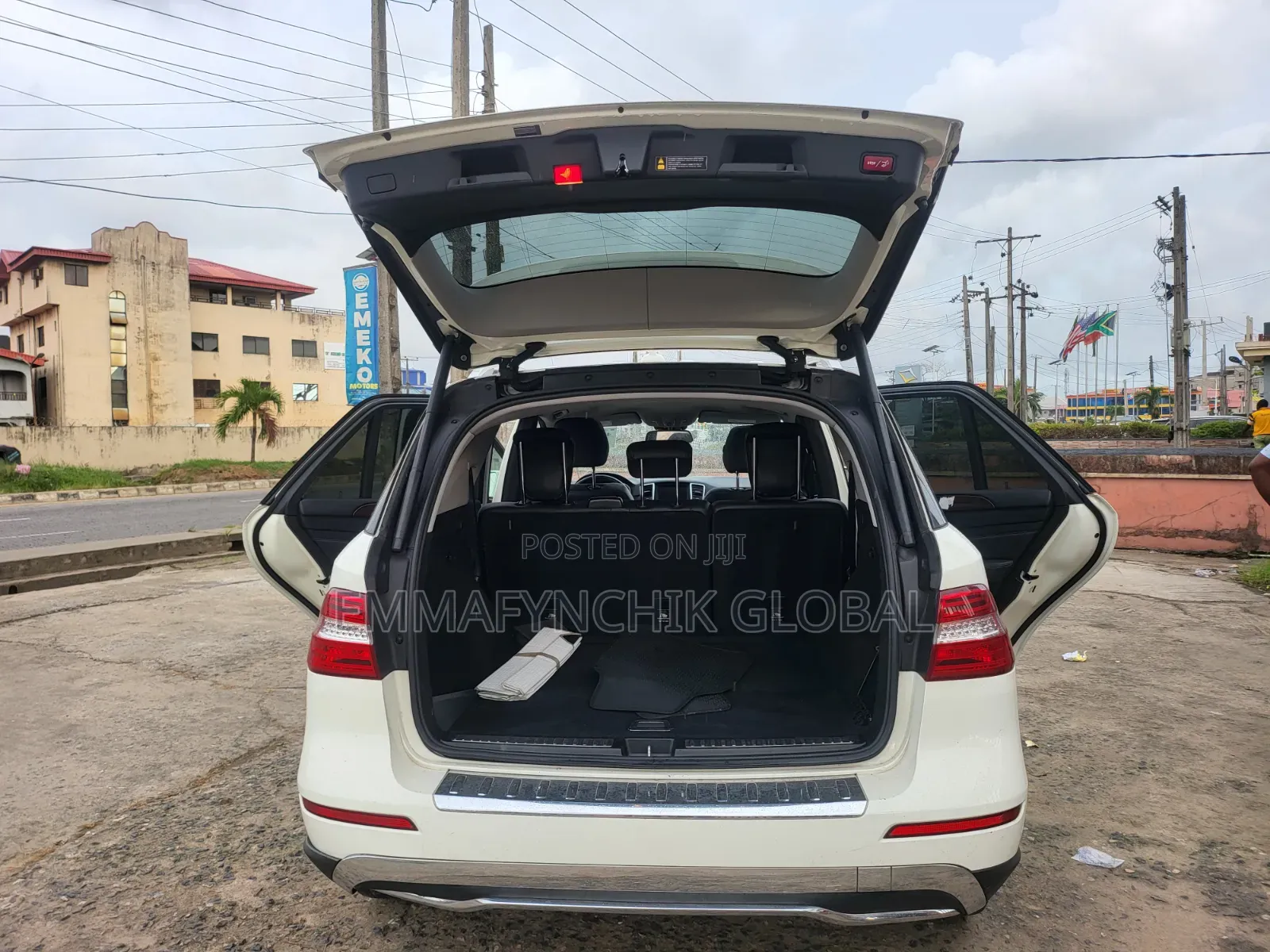 Mercedes-Benz M Class ML 350 4Matic 2013 White