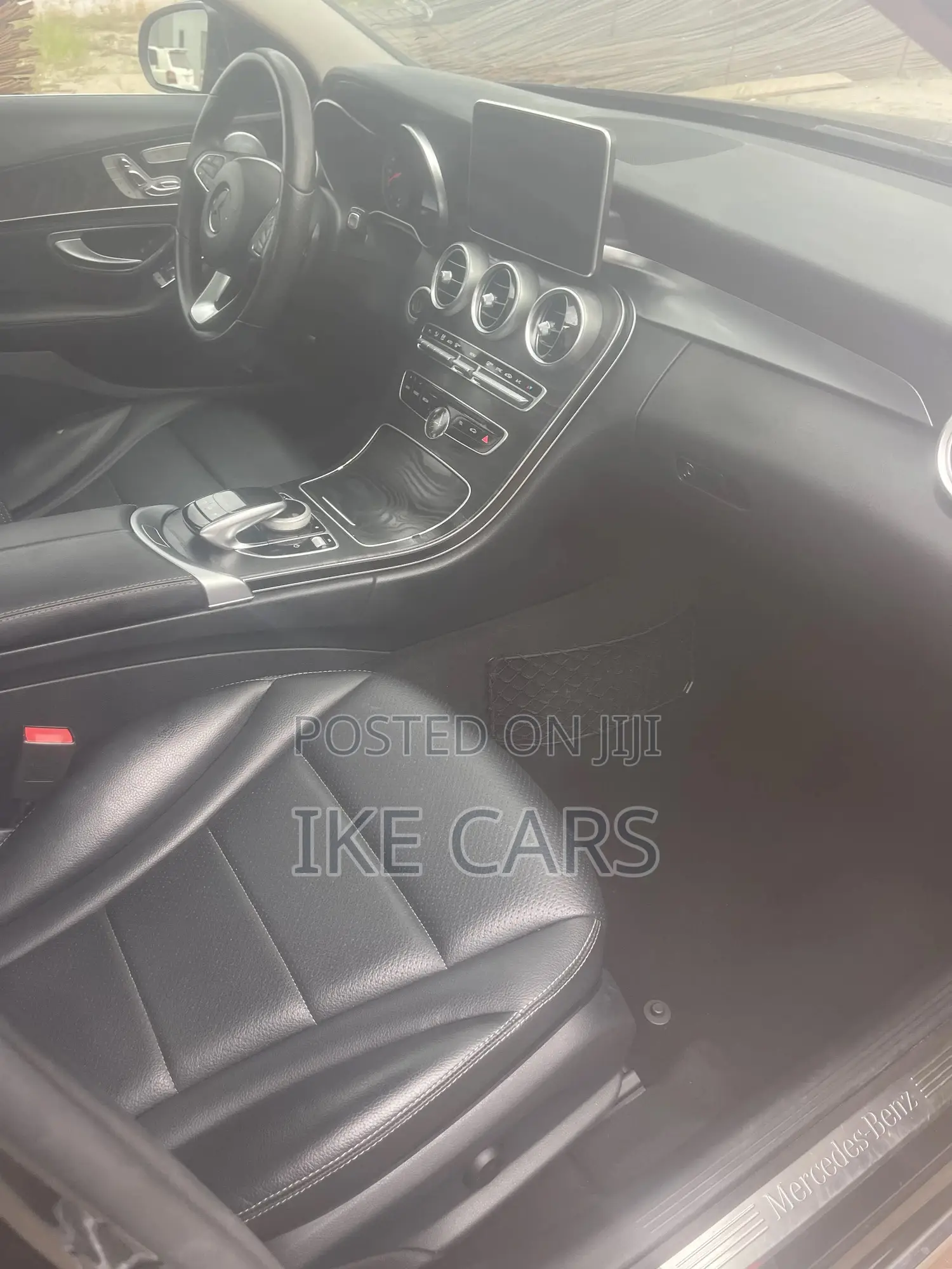 Mercedes-Benz C300 Luxury 4dr AWD 4Matic Sedan (2.0L 4cyl 7A) 2015 Black