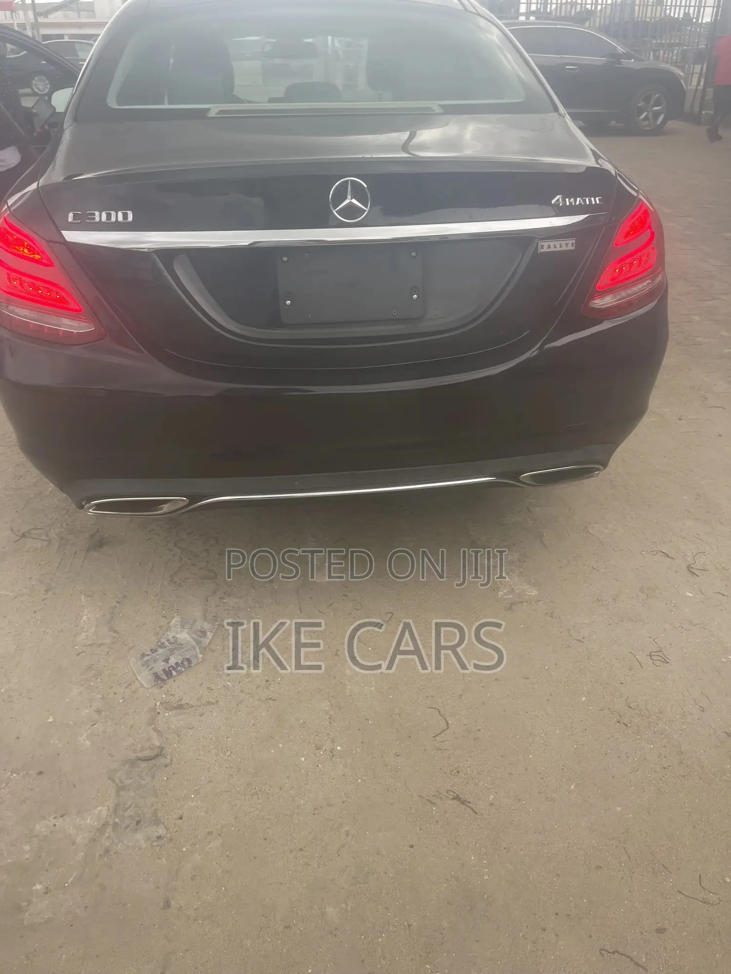 Mercedes-Benz C300 Luxury 4dr AWD 4Matic Sedan (2.0L 4cyl 7A) 2015 Black