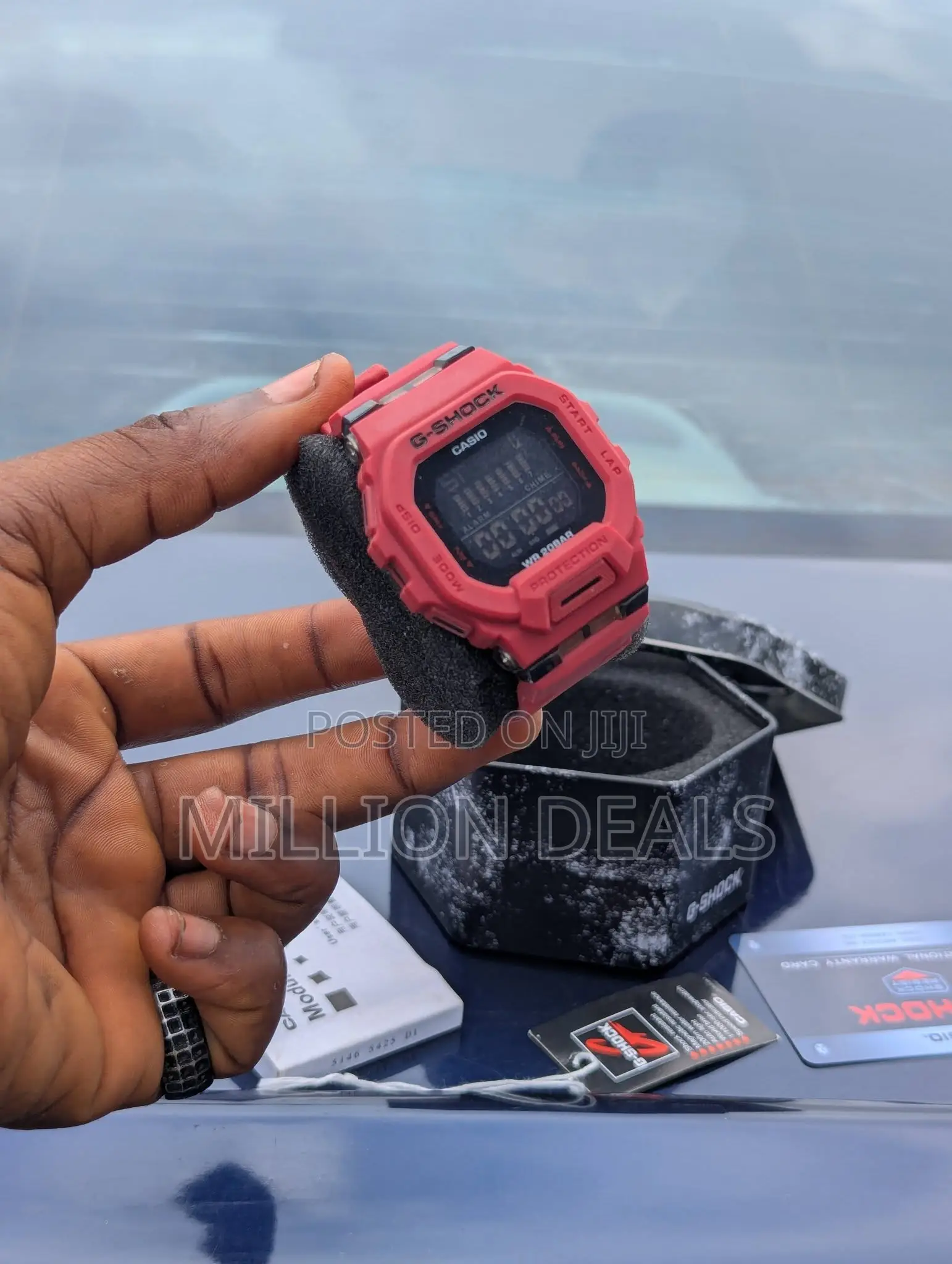 Rubber Strap Men's G-Shock Water Resistance Watch