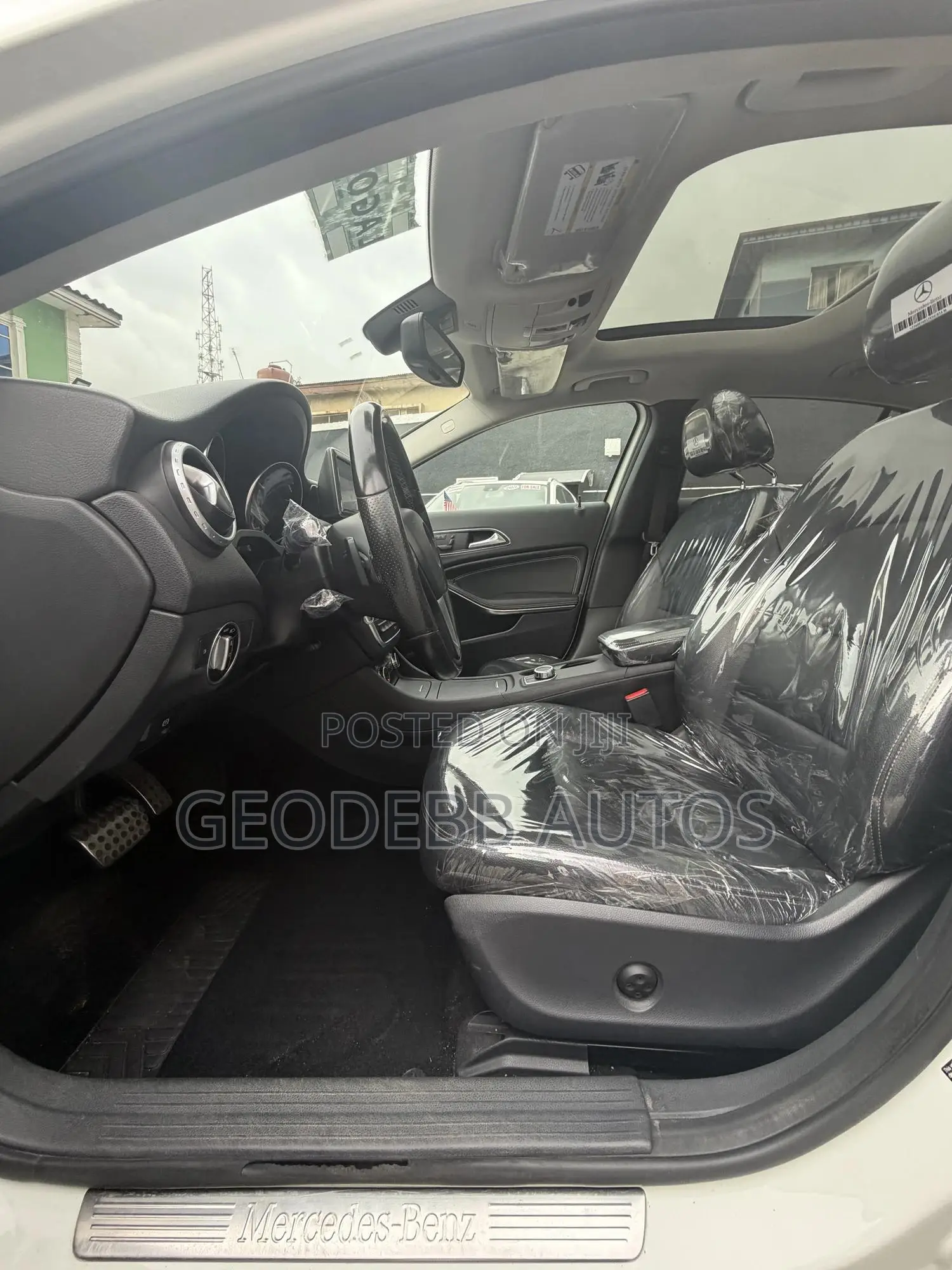 Mercedes-Benz GLA 250 2015 White