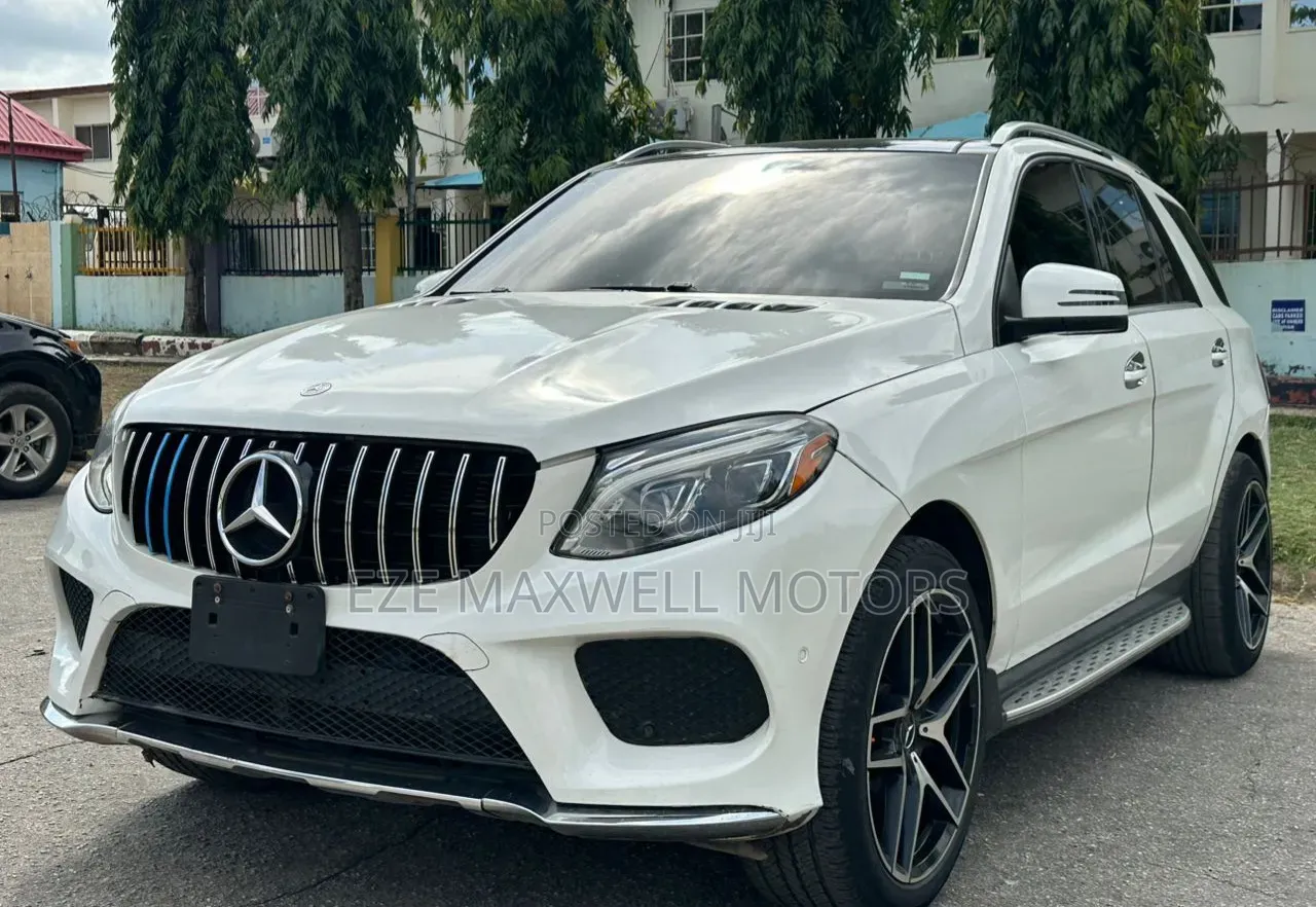 Mercedes-Benz M Class ML350 4MATIC 4dr SUV AWD (3.5L 6cyl 7A) 2014 White