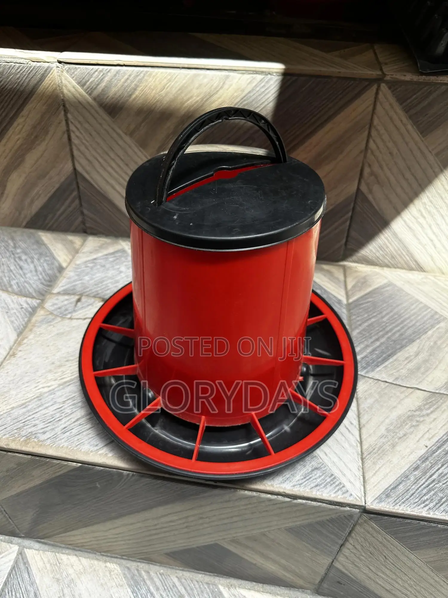 Plastic Poultry Feeder