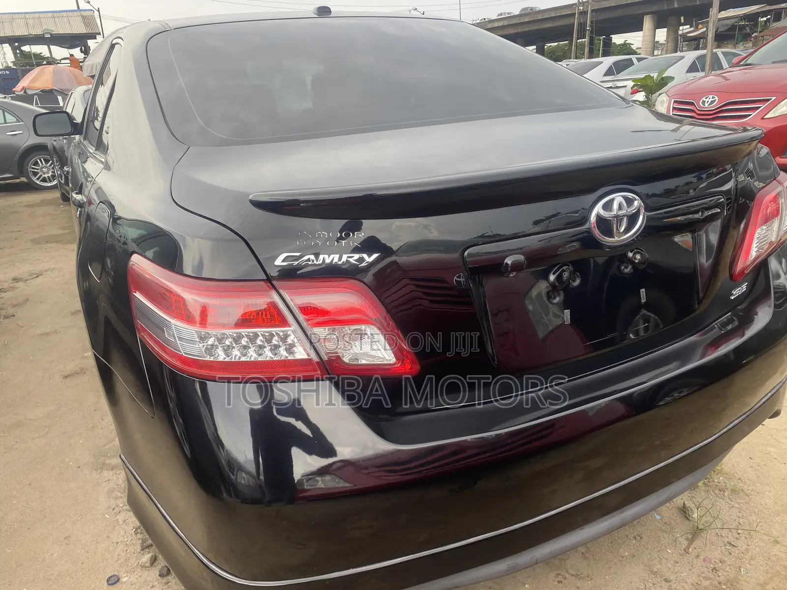 Toyota Camry SE V6 4dr Sedan (3.5L 6cyl 6A) 2011 Black