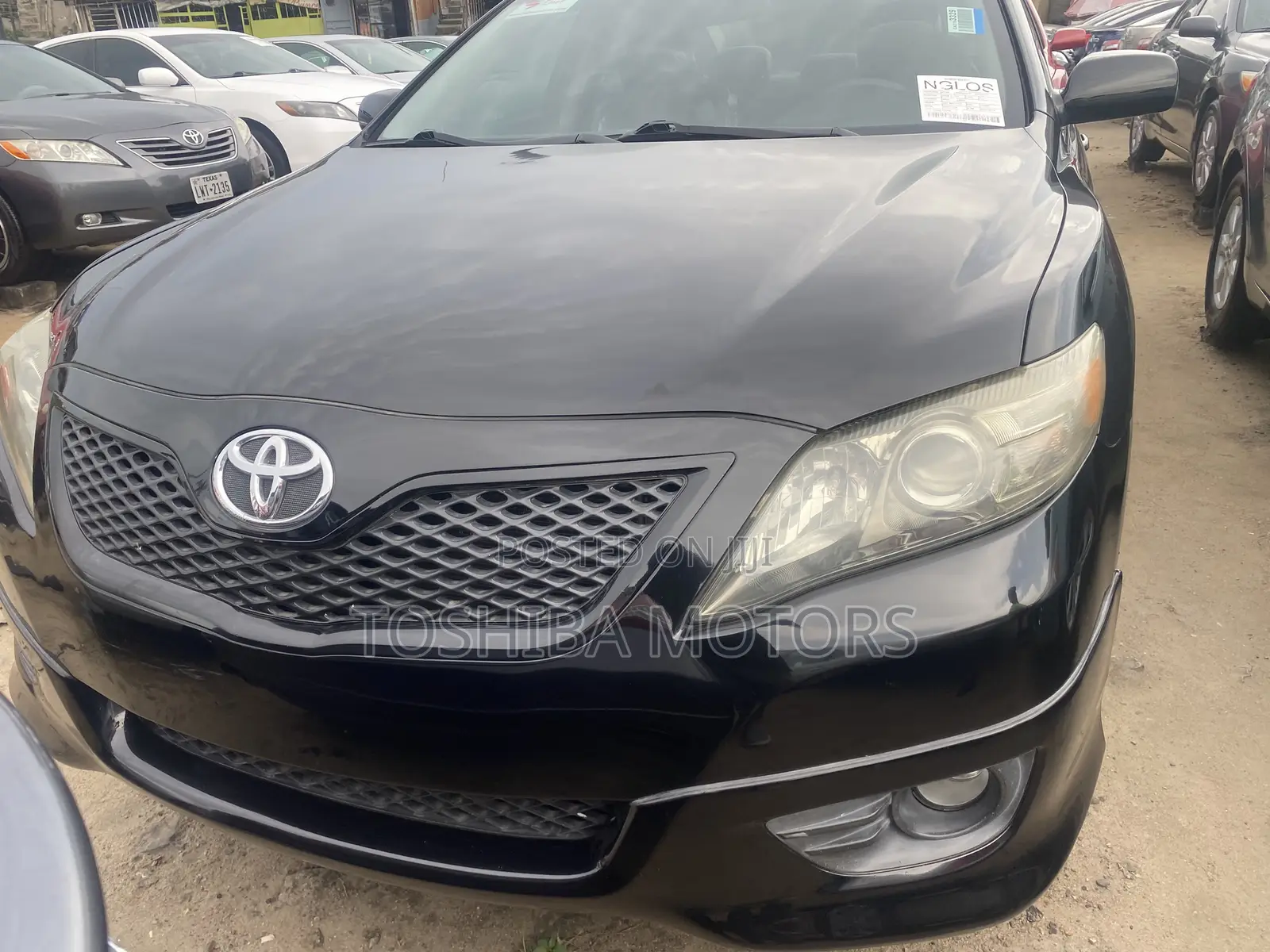 Toyota Camry SE V6 4dr Sedan (3.5L 6cyl 6A) 2011 Black