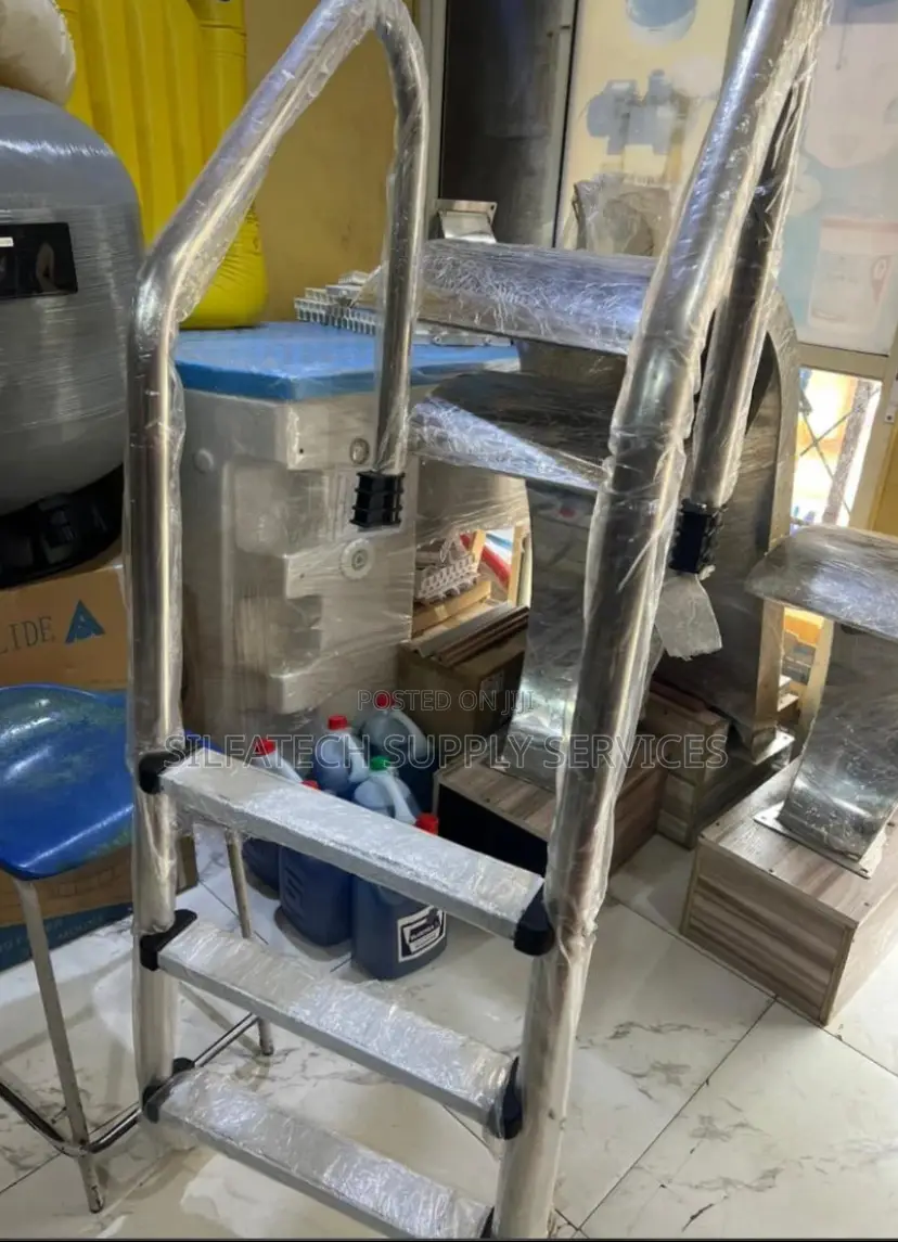 Original Pool Ladder