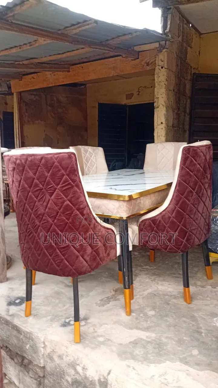Brand New Top Quality 6 Seaters Faux Marble Luxurious Dinning Set