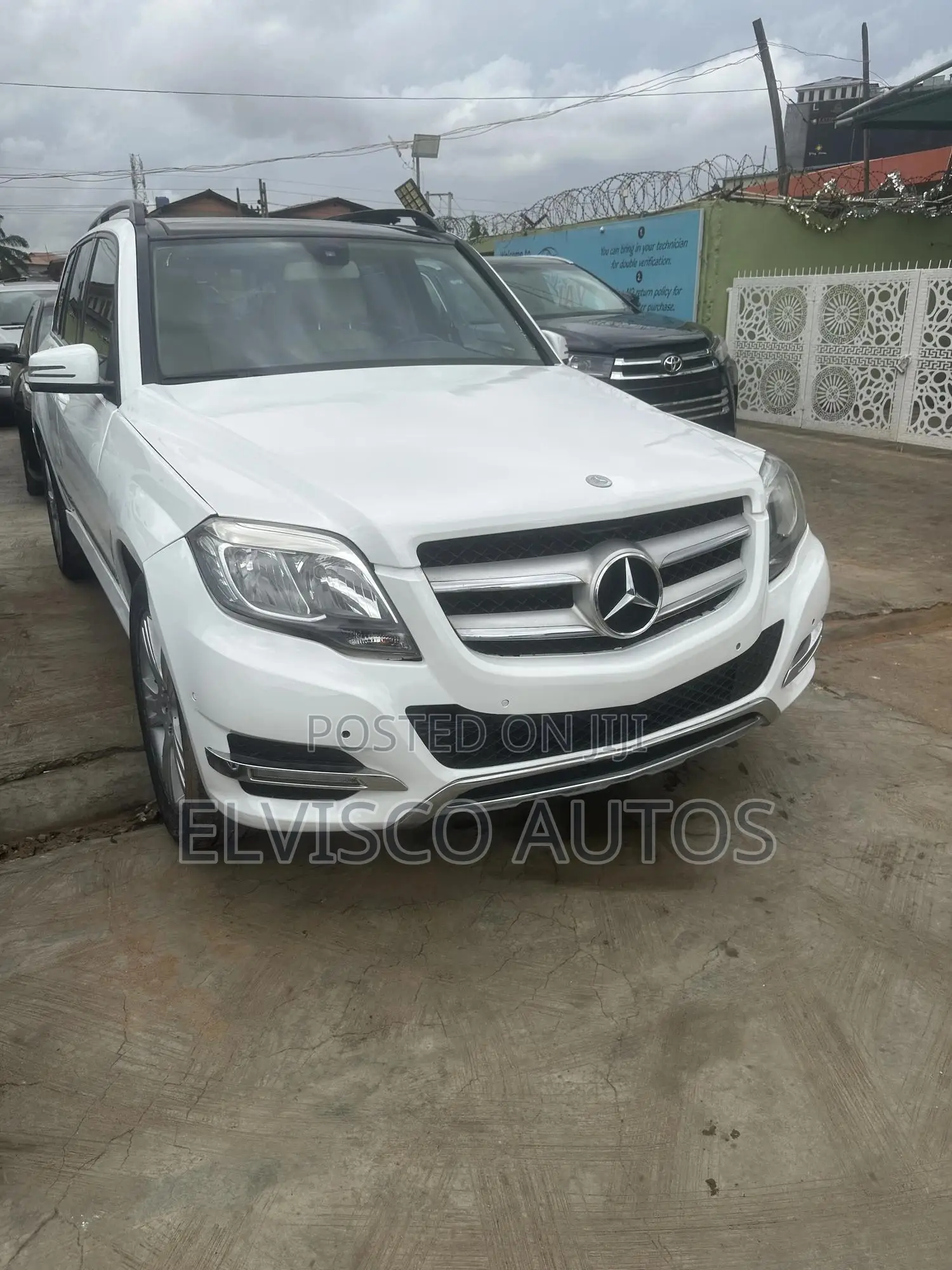 Mercedes-Benz GLK-Class 350 4MATIC 2014 White
